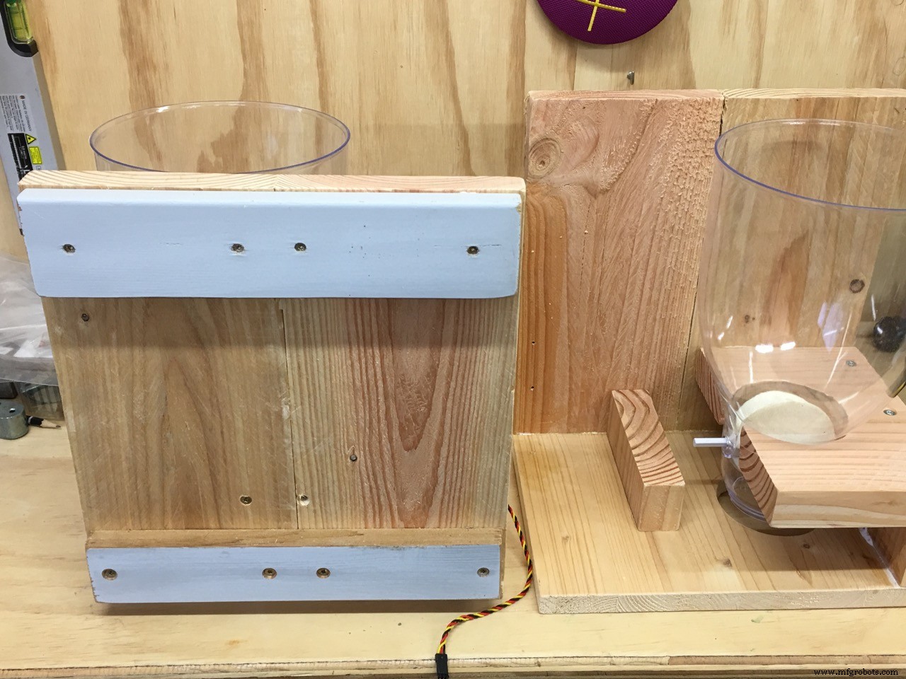 Build Your Own Smart Pet Feeder with Arduino Nano