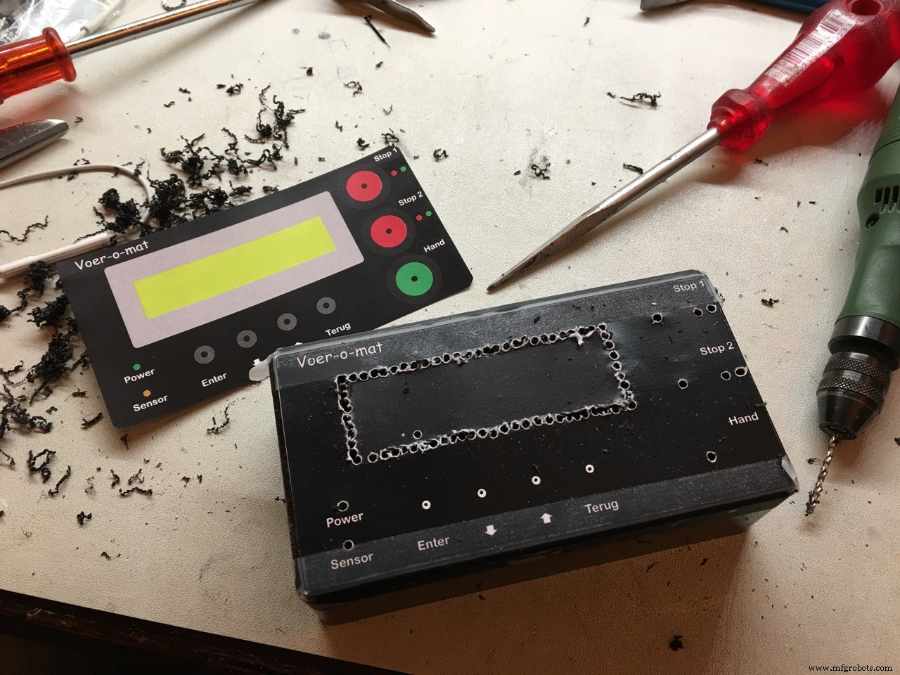 Build Your Own Smart Pet Feeder with Arduino Nano