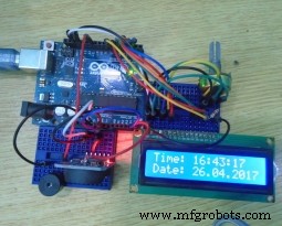 Secure Arduino‑Based Keyless Door Lock with LCD Display and 4×4 Keypad