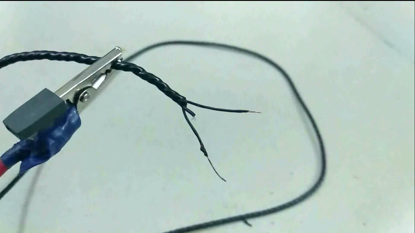 Android Motion‑Detection Camera Controlled by Arduino MCU