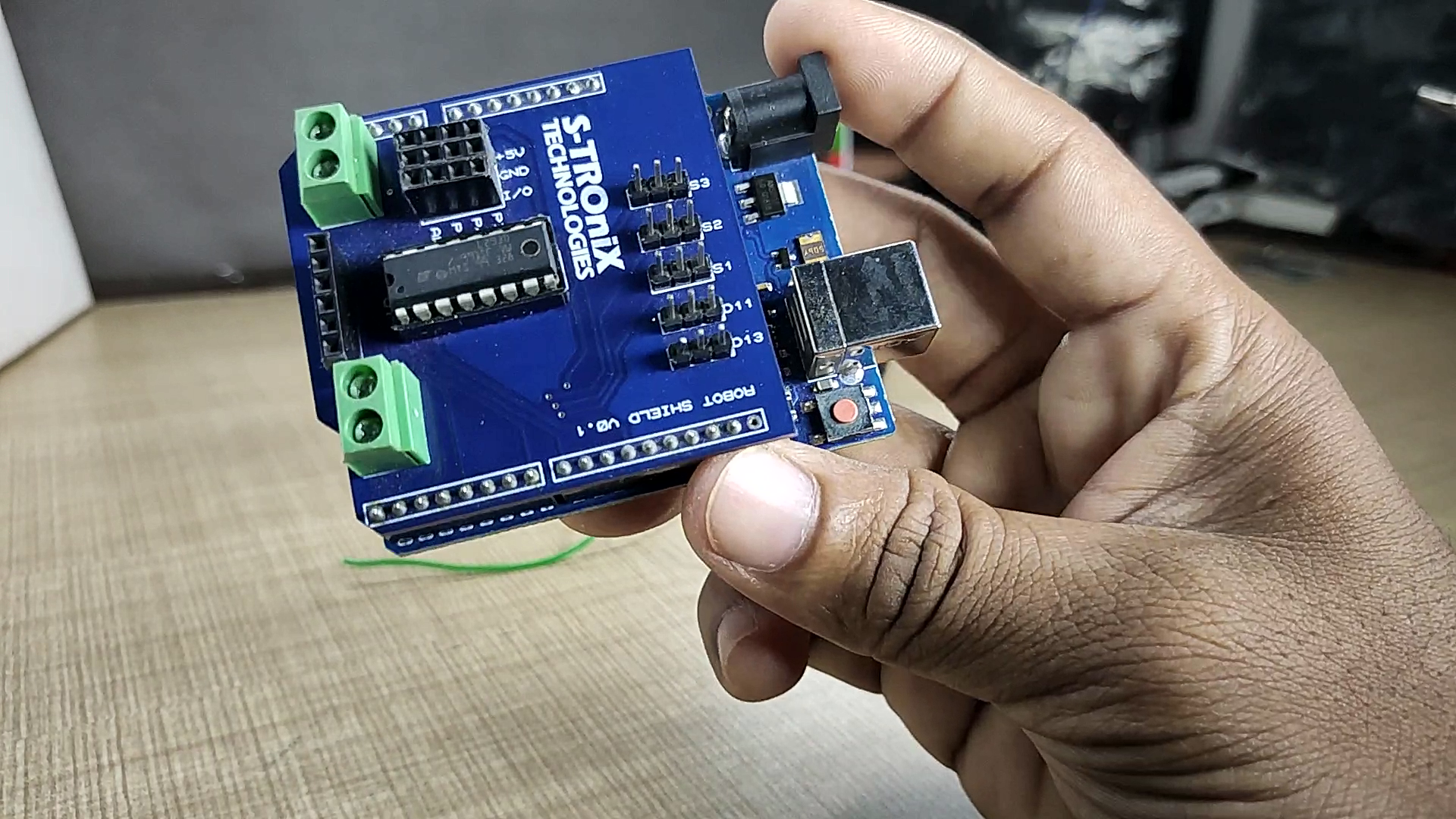 Build a Gesture‑Controlled Robot at Home with Arduino and MPU‑6050