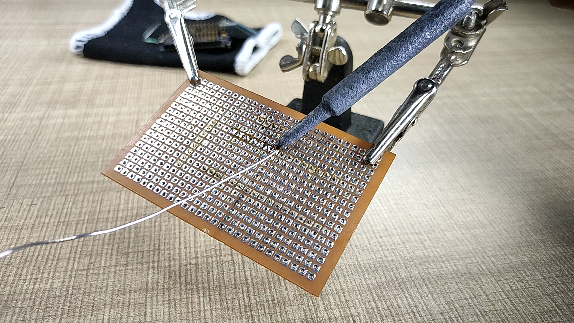 Build a Gesture‑Controlled Robot at Home with Arduino and MPU‑6050