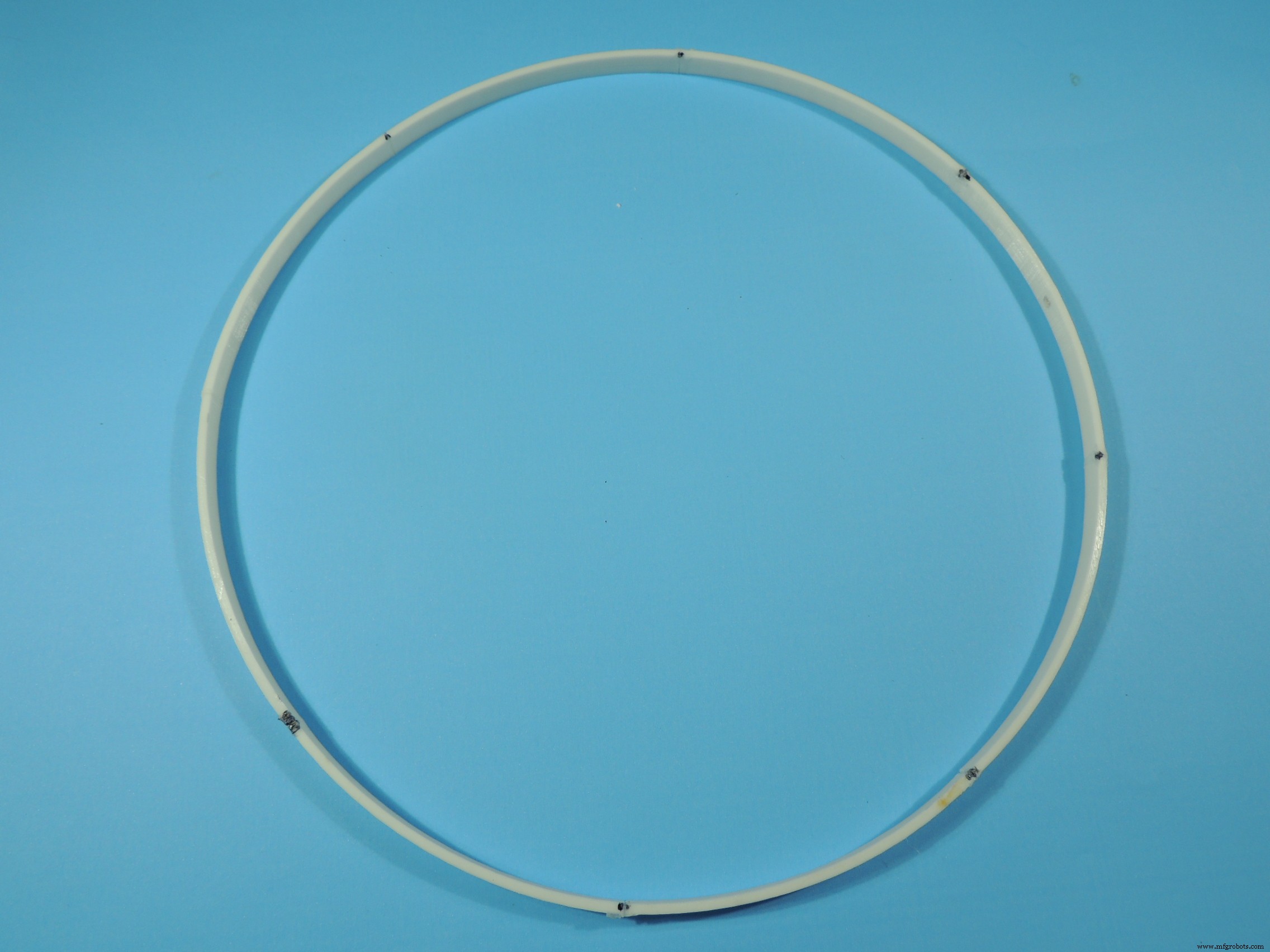 Infinity Mirror Clock: Endless Elegance Meets Accurate Time