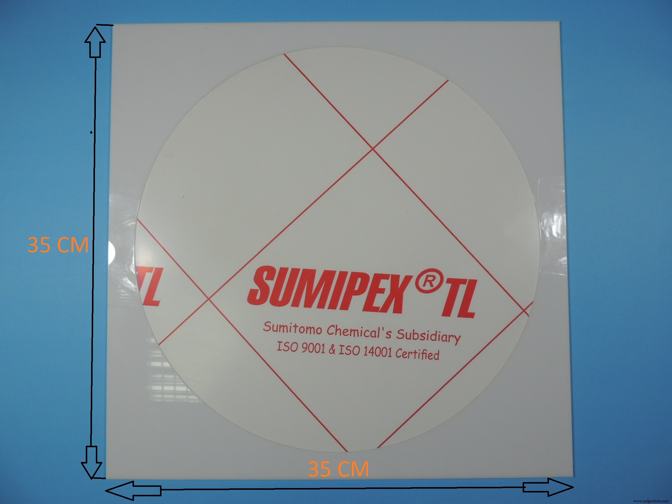 Infinity Mirror Clock: Endless Elegance Meets Accurate Time