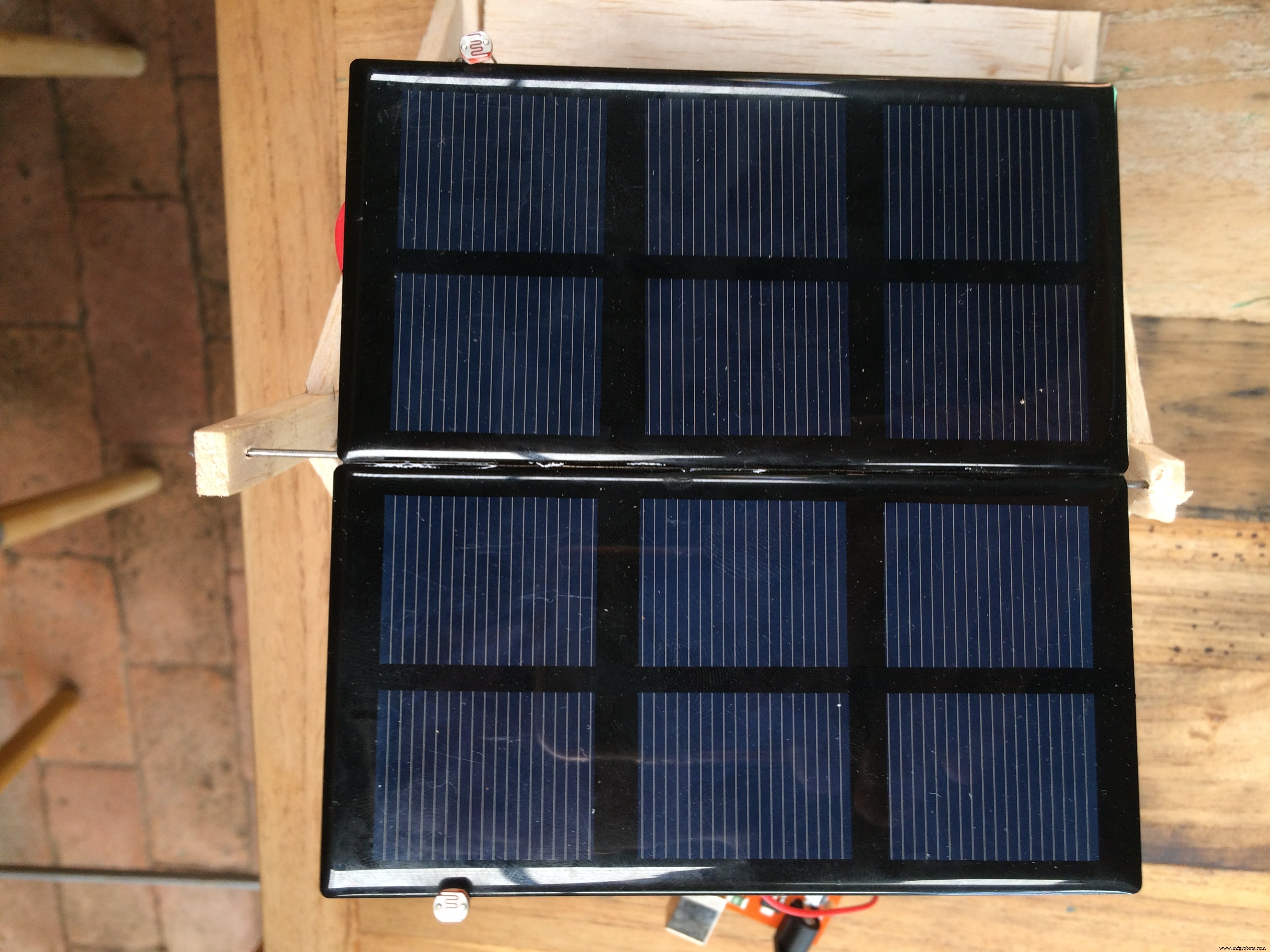 Portable Solar Tracker Phone Charger with Arduino and Servo Control