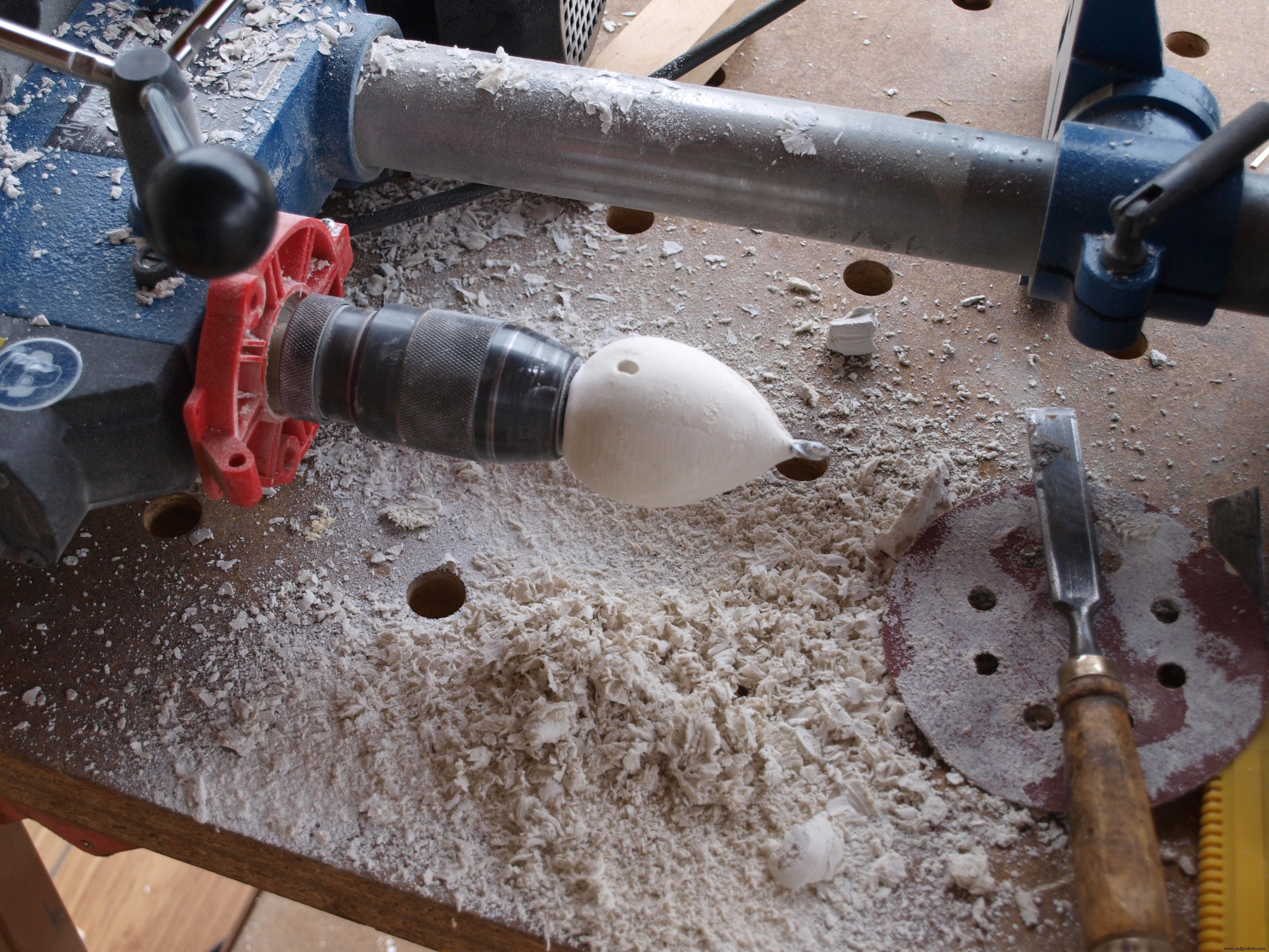 Ever Blooming Mechanical Tulip – Touch-Activated LED Flower