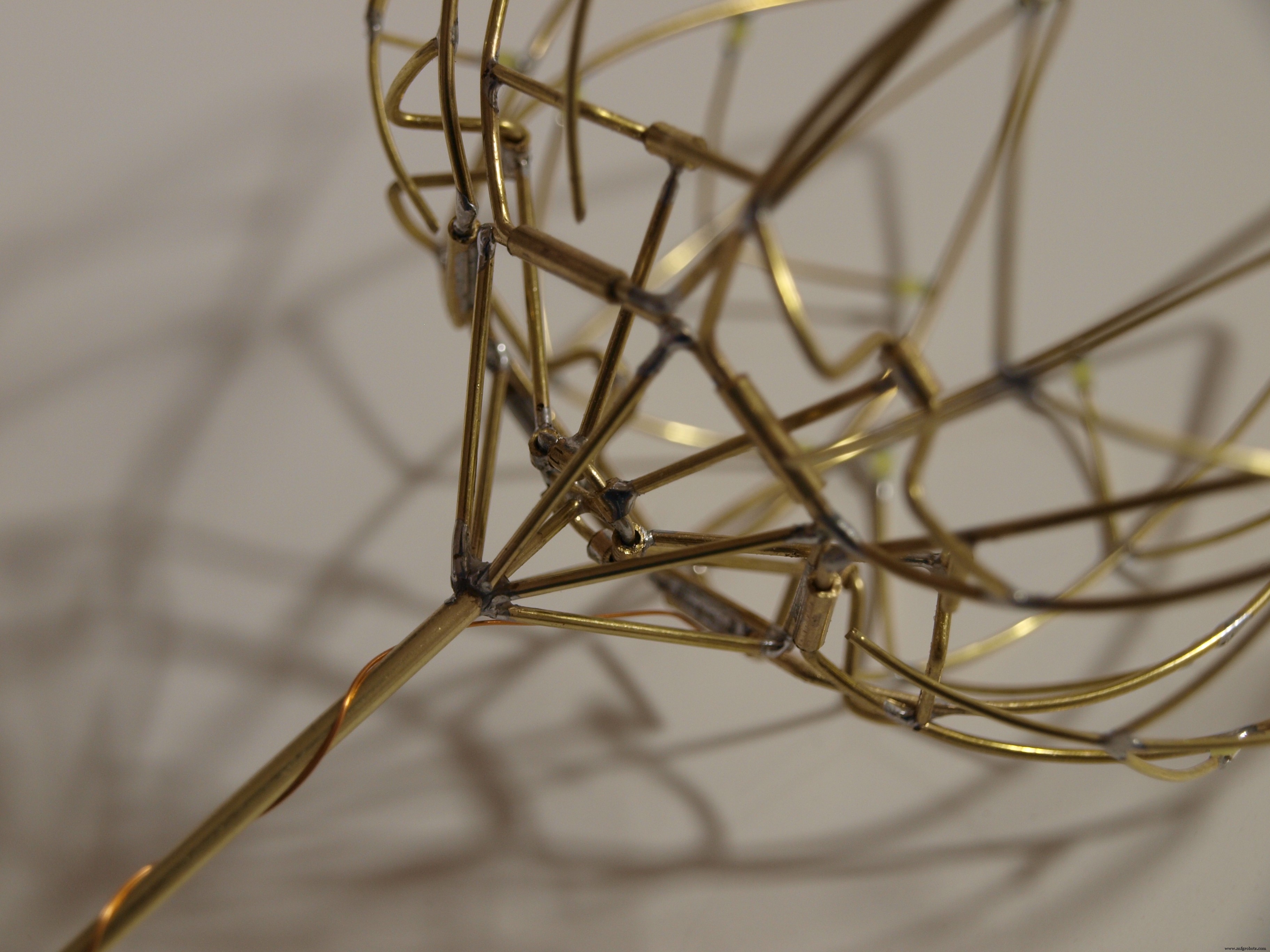 Ever Blooming Mechanical Tulip – Touch-Activated LED Flower