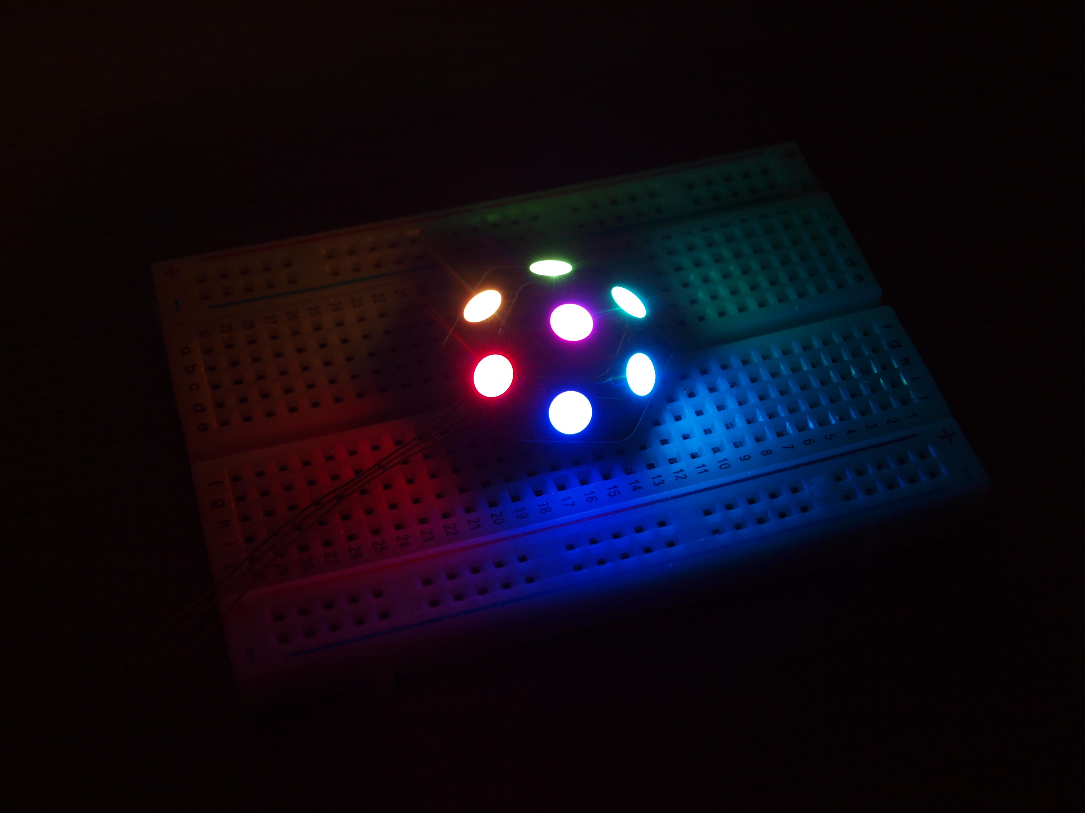 Ever Blooming Mechanical Tulip – Touch-Activated LED Flower