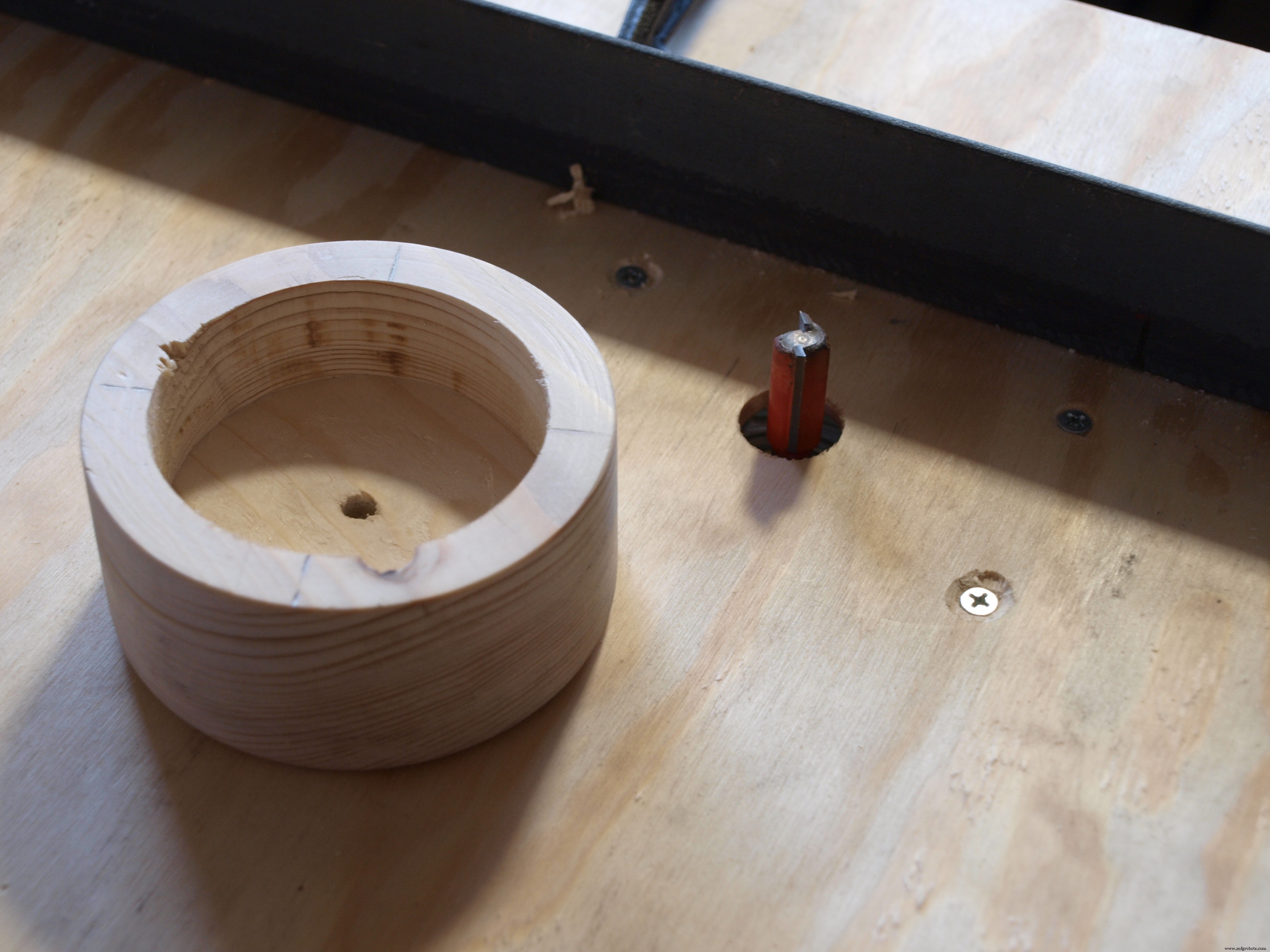 Ever Blooming Mechanical Tulip – Touch-Activated LED Flower