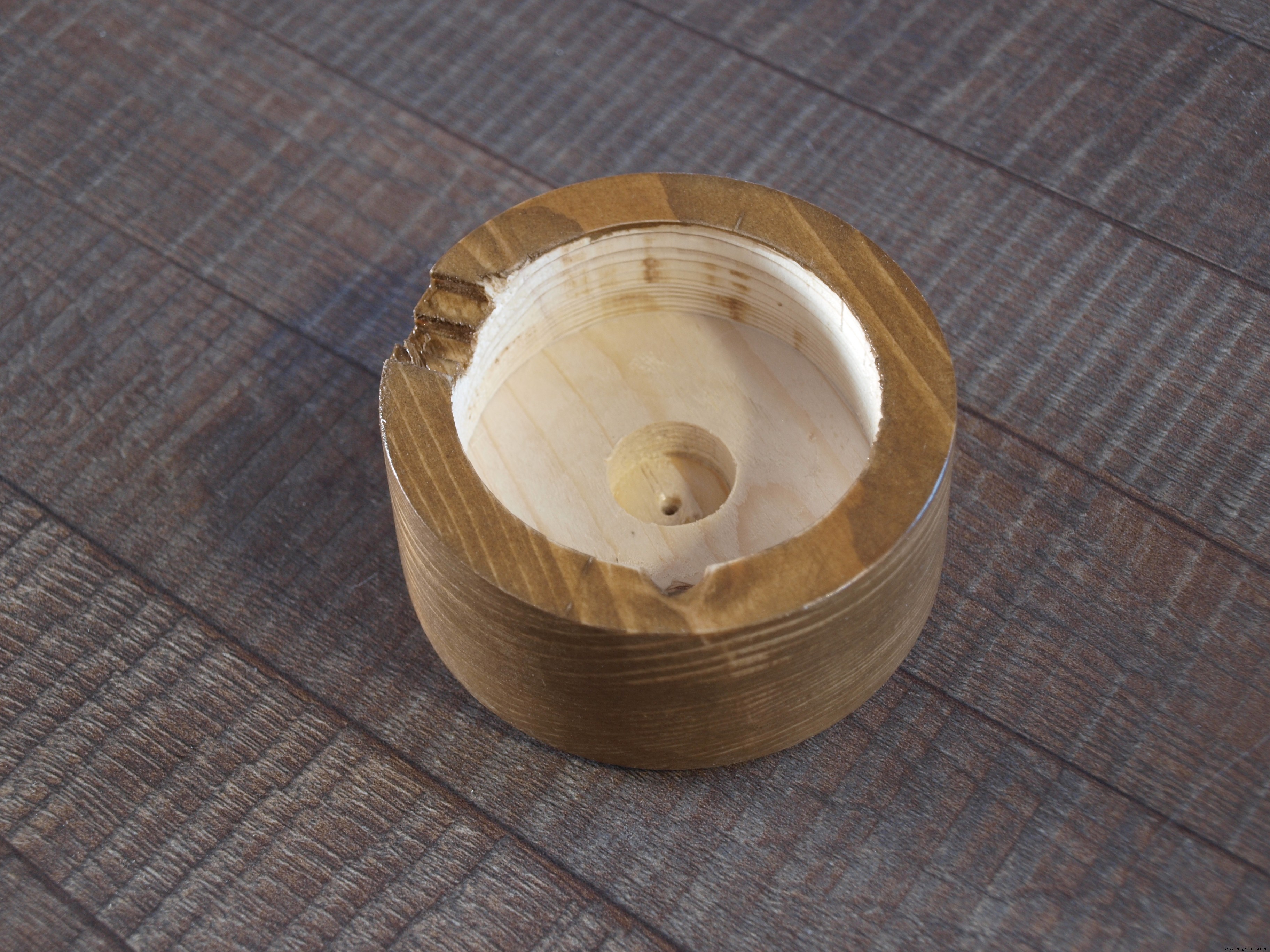 Ever Blooming Mechanical Tulip – Touch-Activated LED Flower