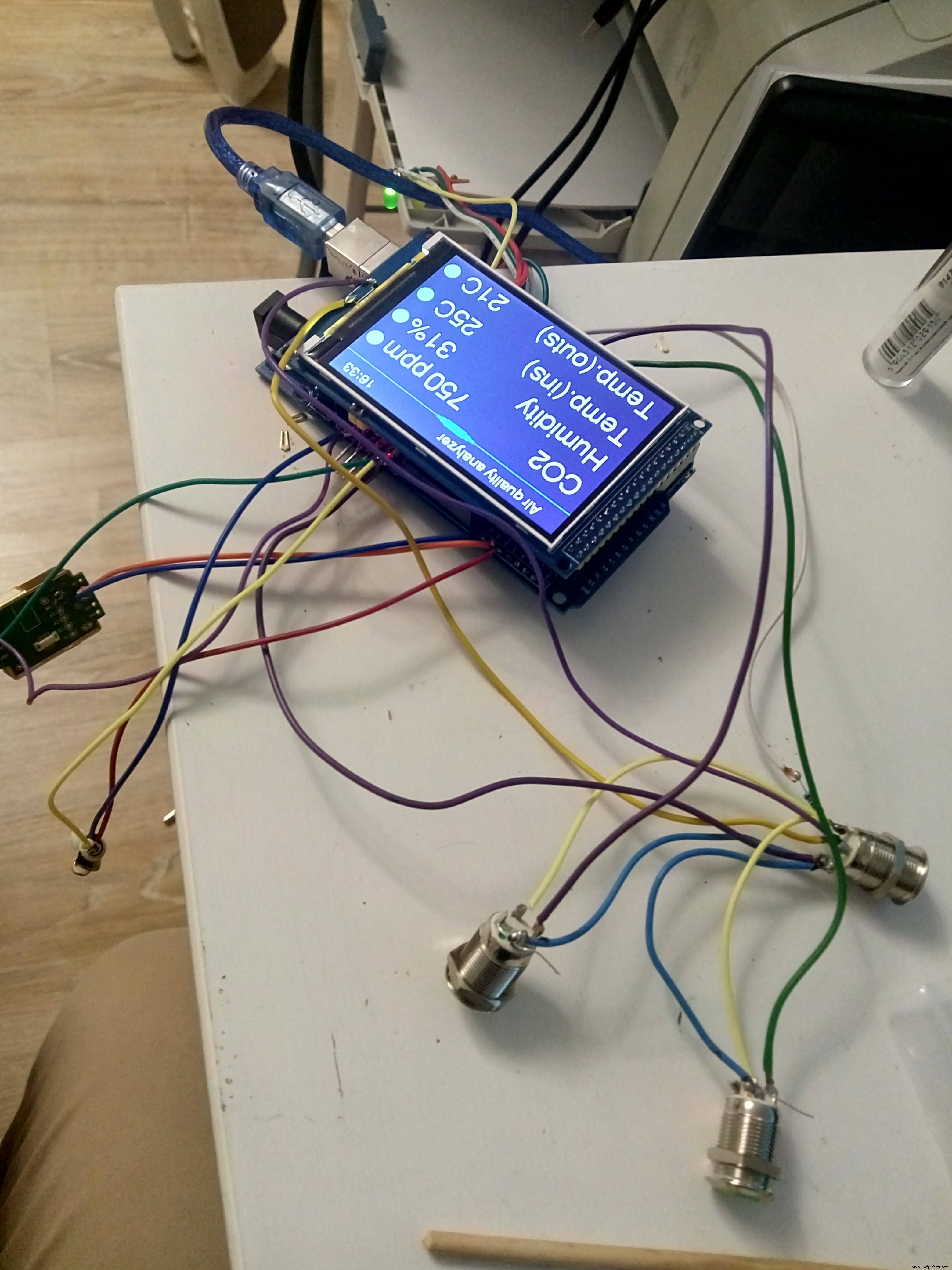 Air Surfer: DIY Air Quality Monitoring System with Arduino Mega 2560