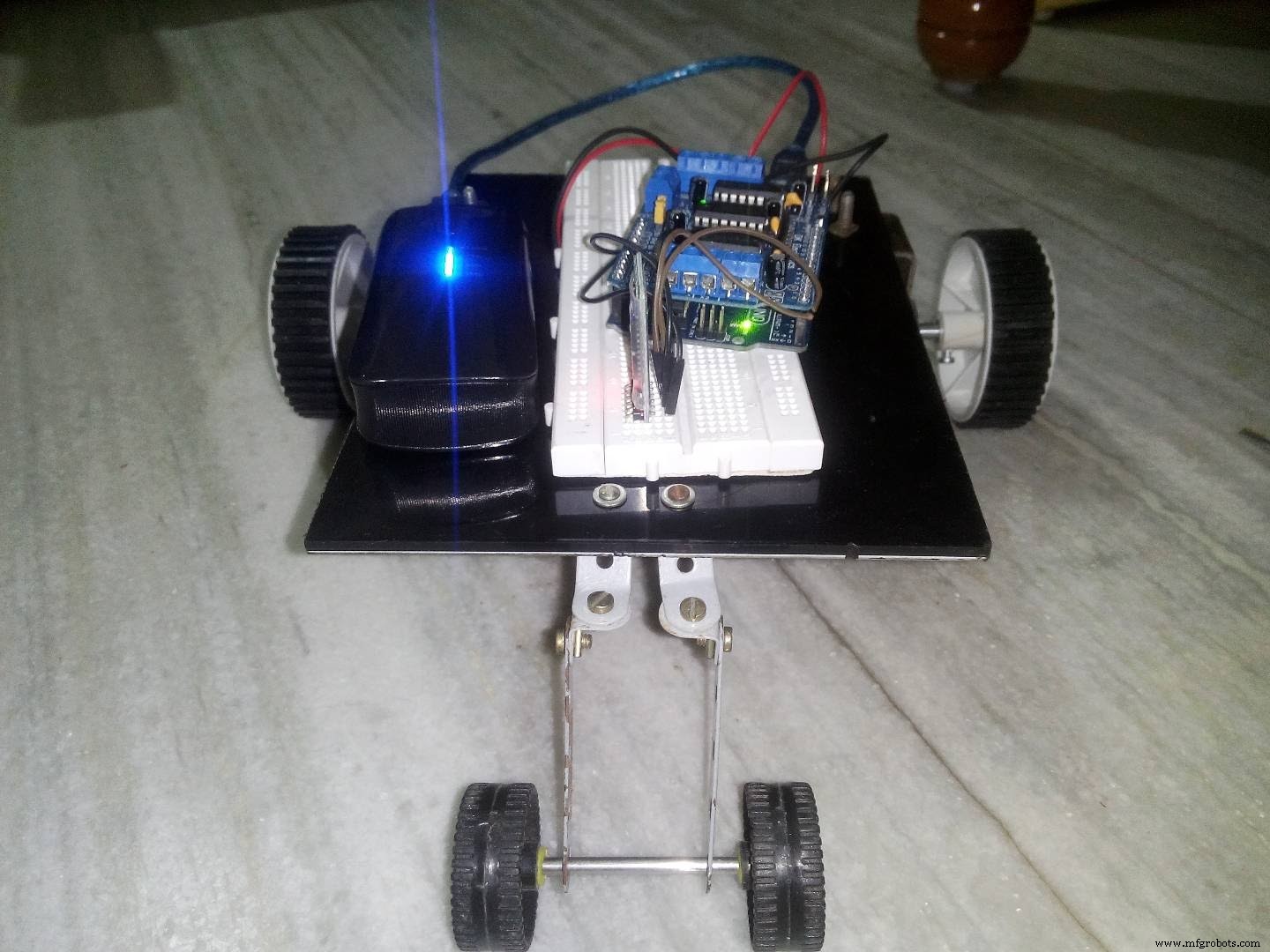 Bluetooth‑Controlled Car: DIY Arduino Remote Vehicle