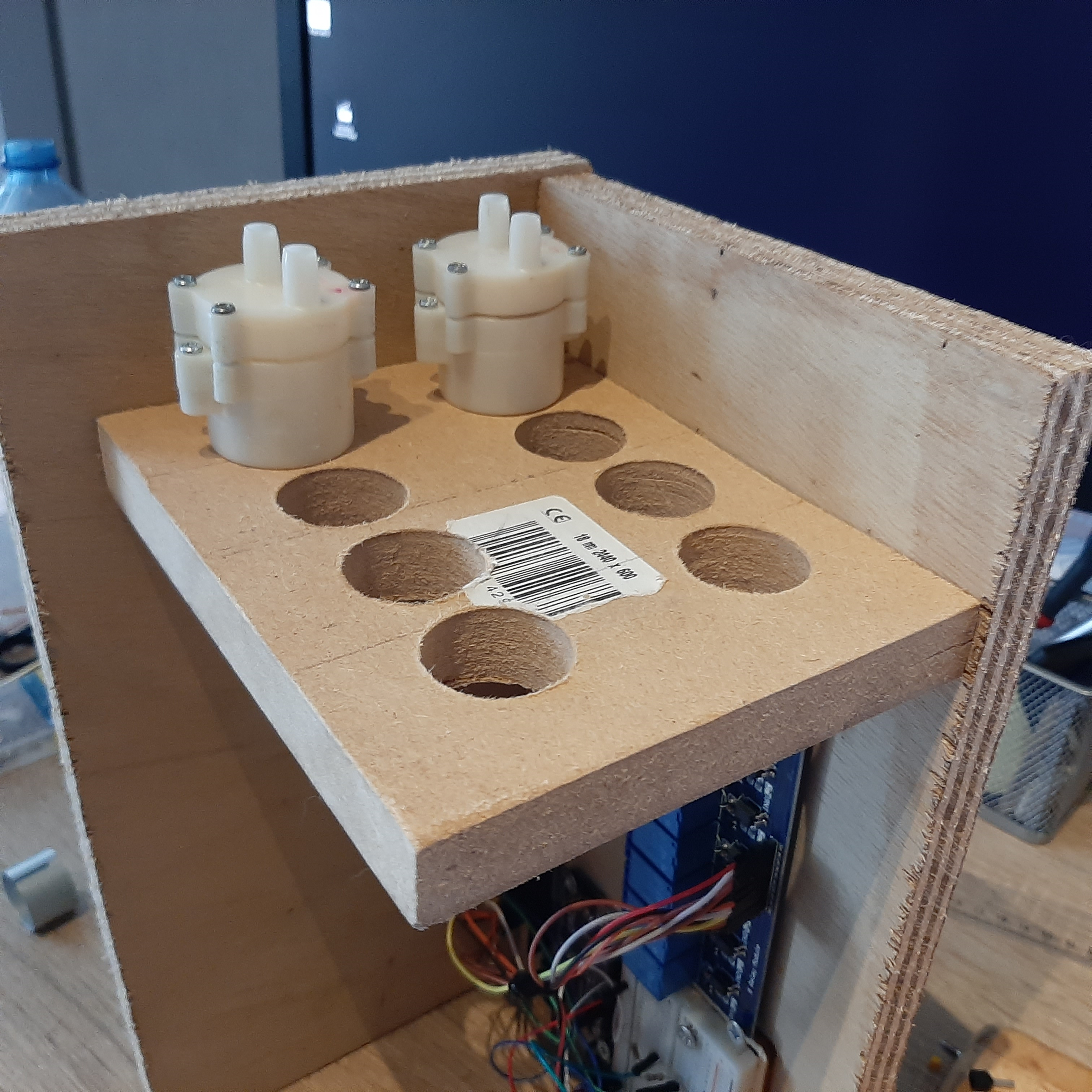 Affordable Portable Cocktail Maker with Smart App Control