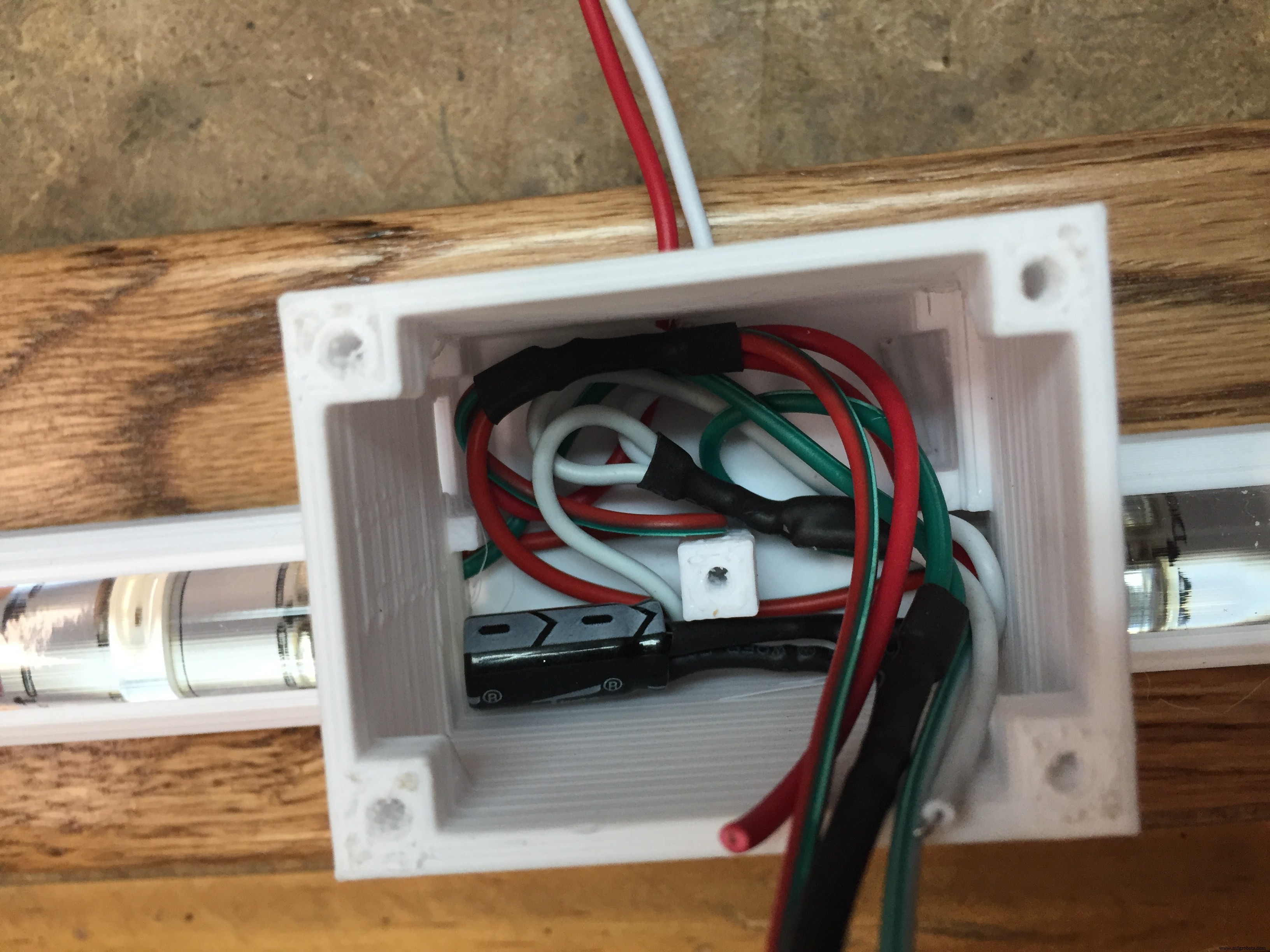 Smart Garage Parking Assistant with RGB LED Feedback