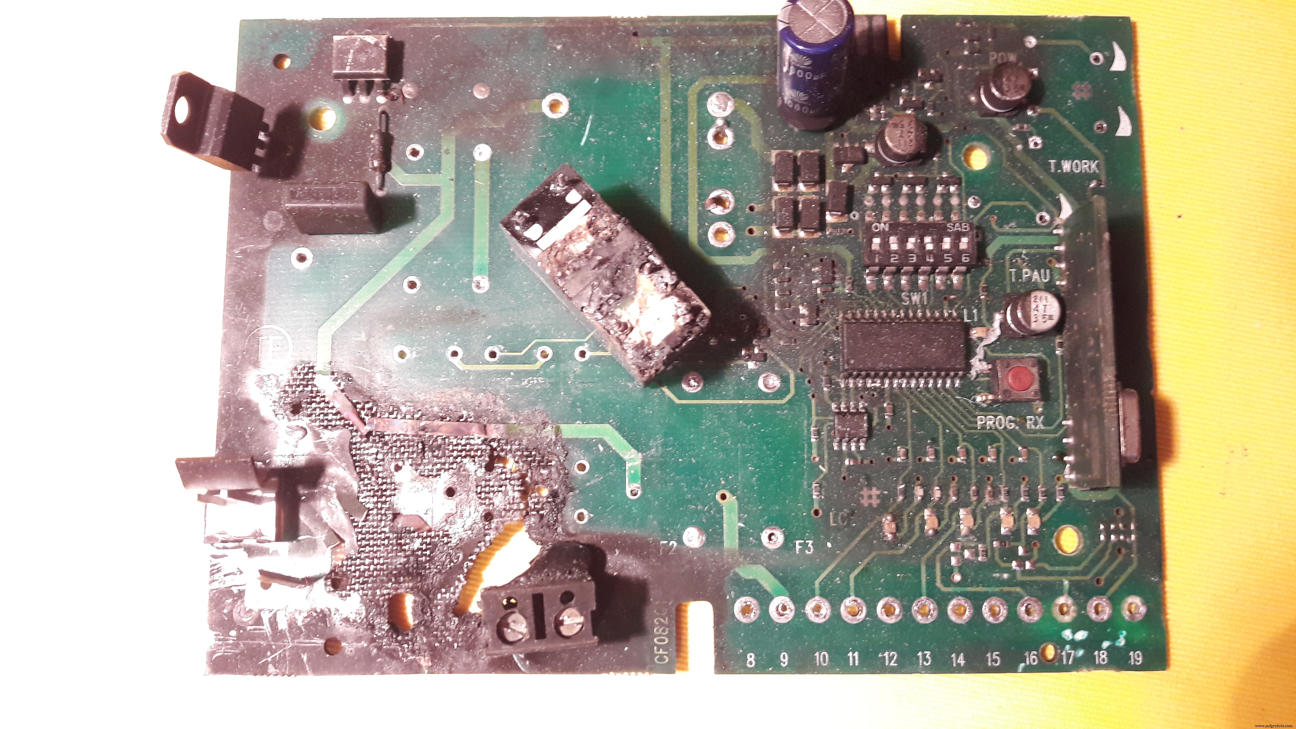 Automated Garage Sliding Door Powered by Arduino Nano