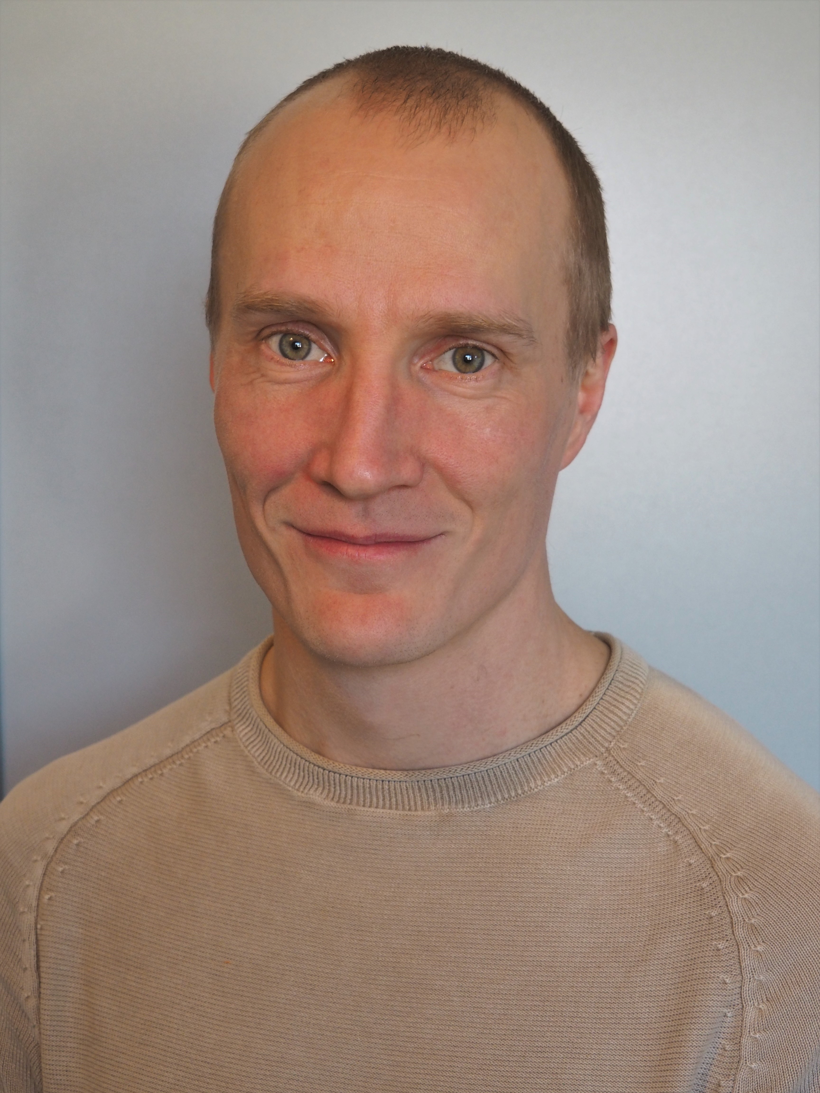 Why Resin Selection Matters: Enhancing Composite Strength & Performance