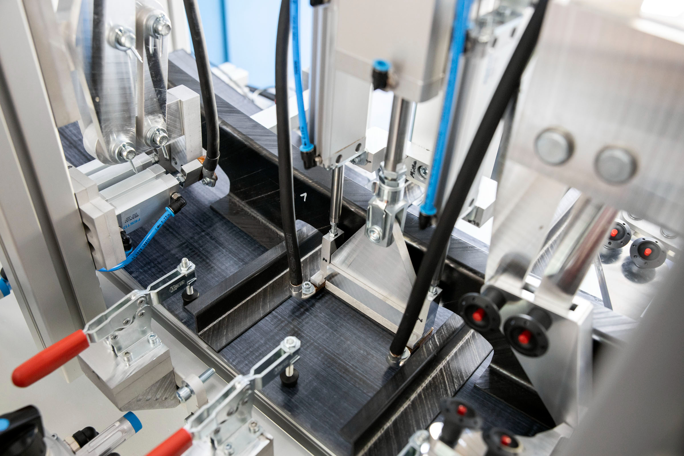 DLR Institute of Structures and Design Advances Thermoplastic Composite Fuselage Technology