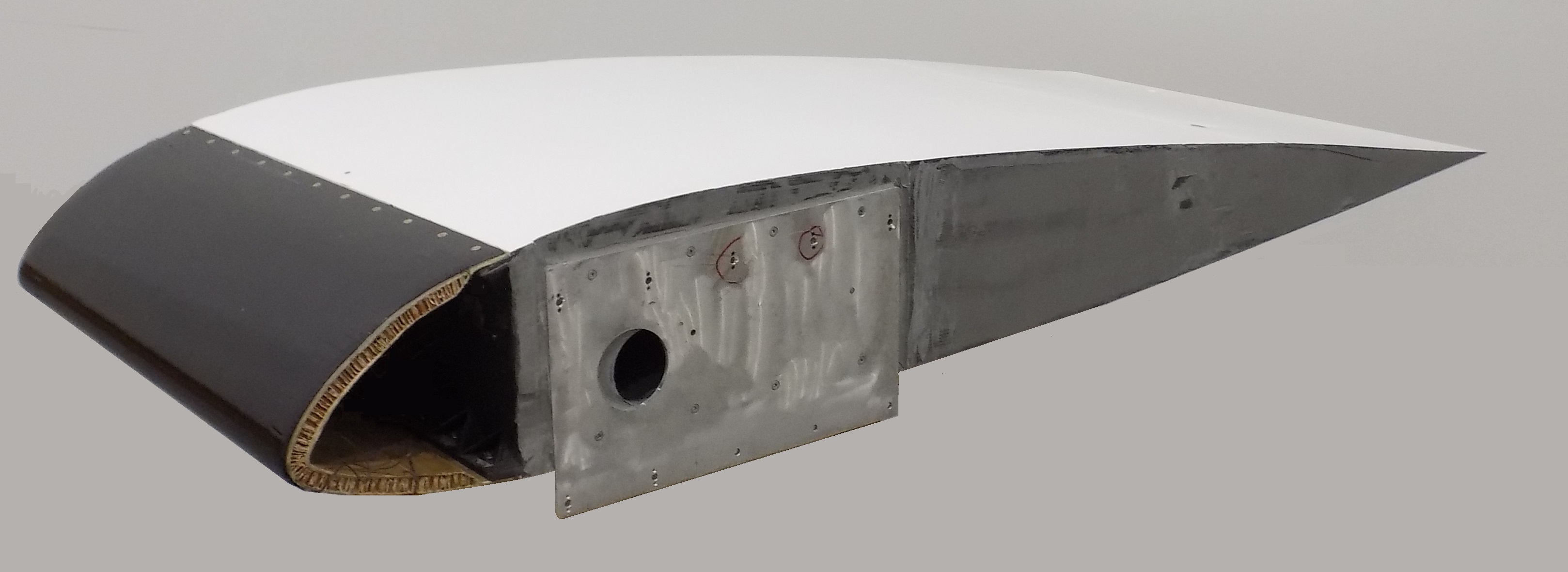 Qarbon Aerospace Introduces Helios: Advanced Composite Ice Protection System