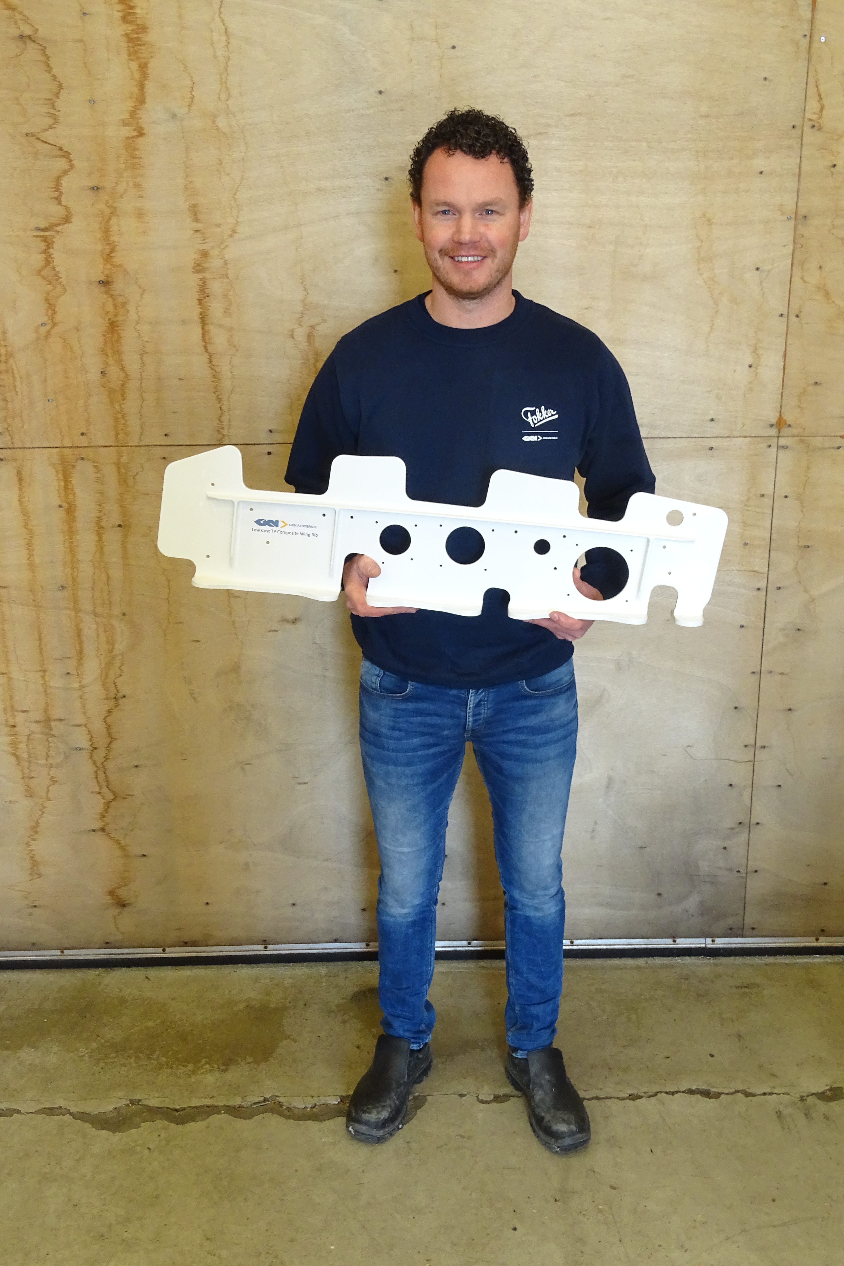 Wing of Tomorrow Ribs: One‑Shot, Thermoplastic, and OOA Consolidation for Next‑Gen Aircraft