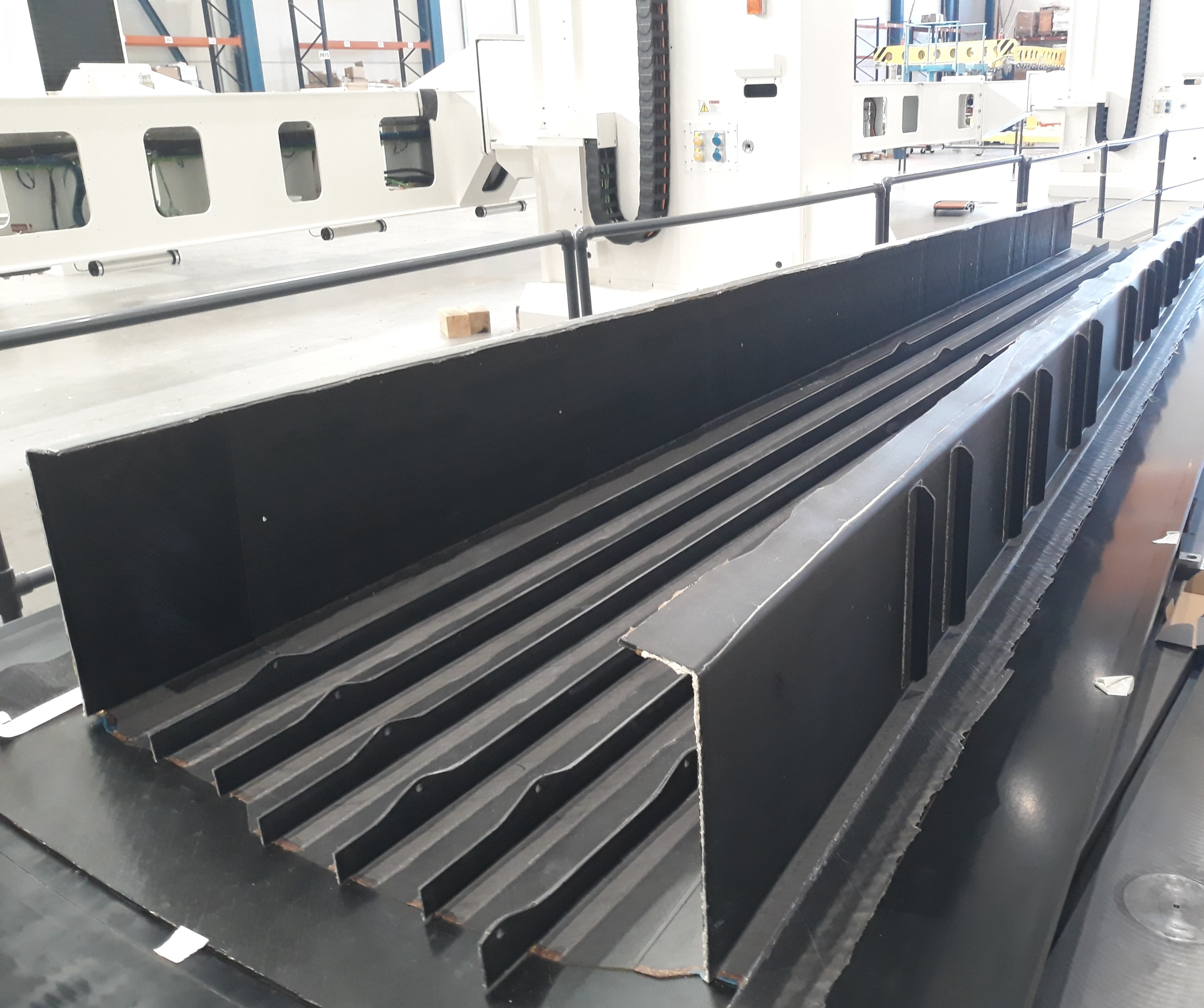 Enhancing OOA‑Infused Wing Box Design for Sustainable Aerospace