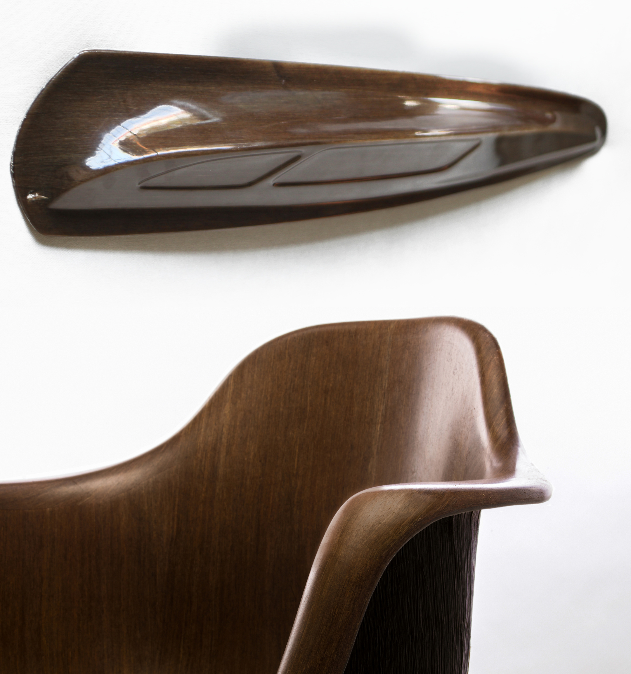 Lingrove Unveils Ekoa Surface Peel‑N‑Stick, Capturing Automotive Orders