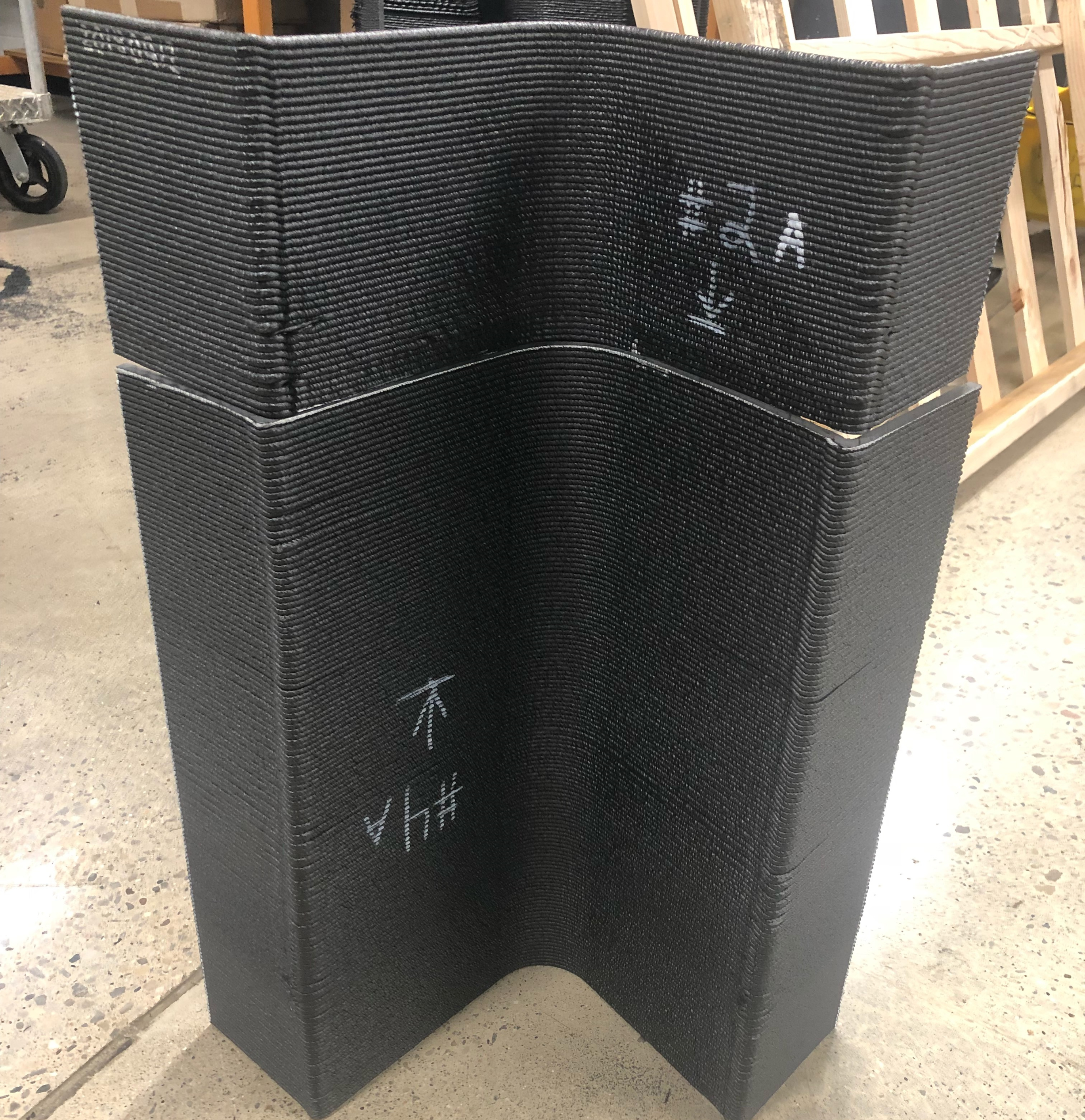 Hybrid Large-Format Additive Tooling: Lightweight, Faster, Cost‑Effective Molds for Big Parts