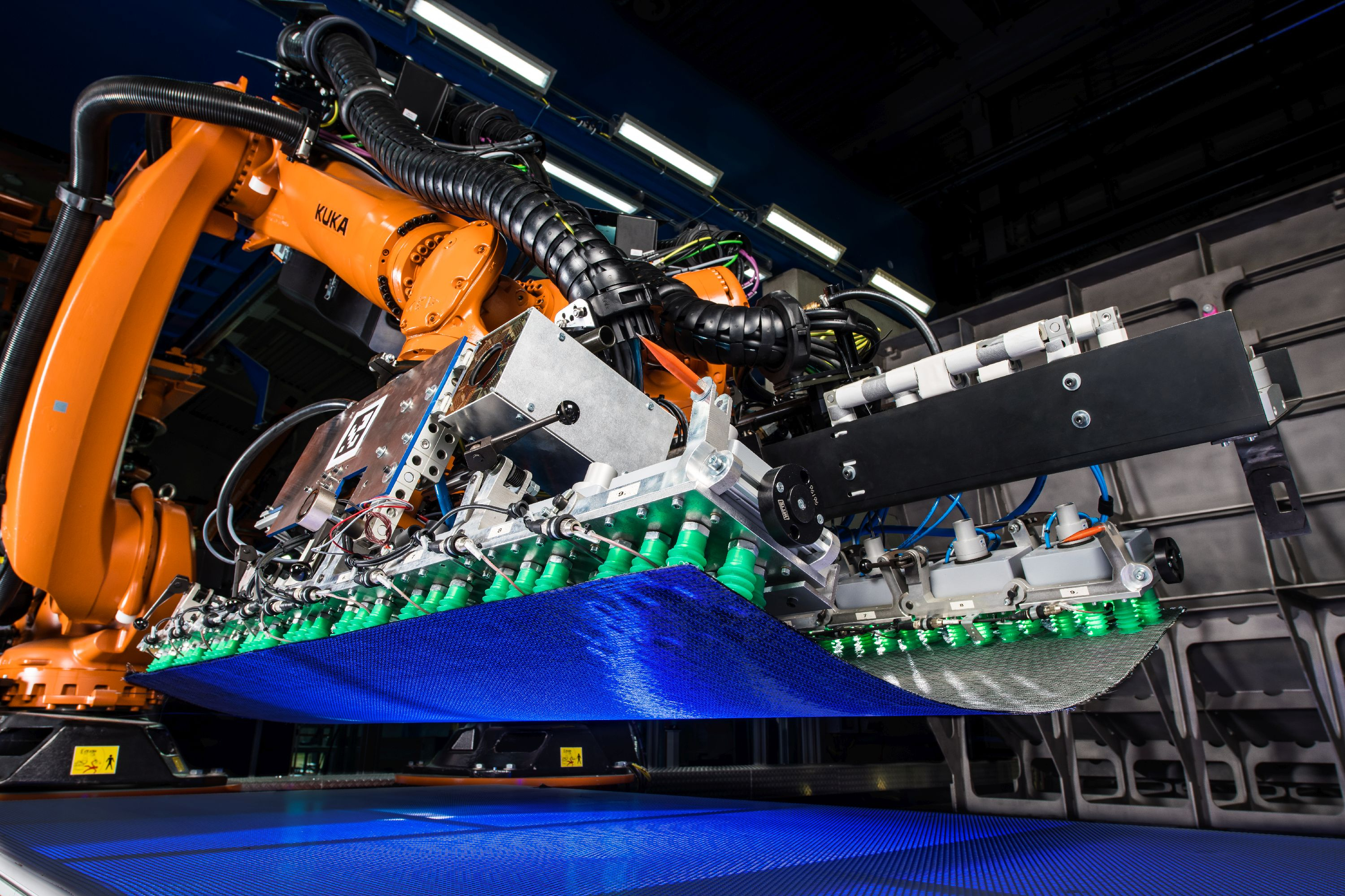 Automated Aerocomposites Production: Liquid Molding vs. Welded Thermoplastics – A Strategic Overview