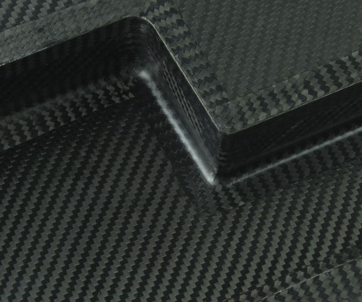 Composites Evolution Unveils Low‑Temperature, 12‑Hour Curing Prepreg for Advanced Tooling