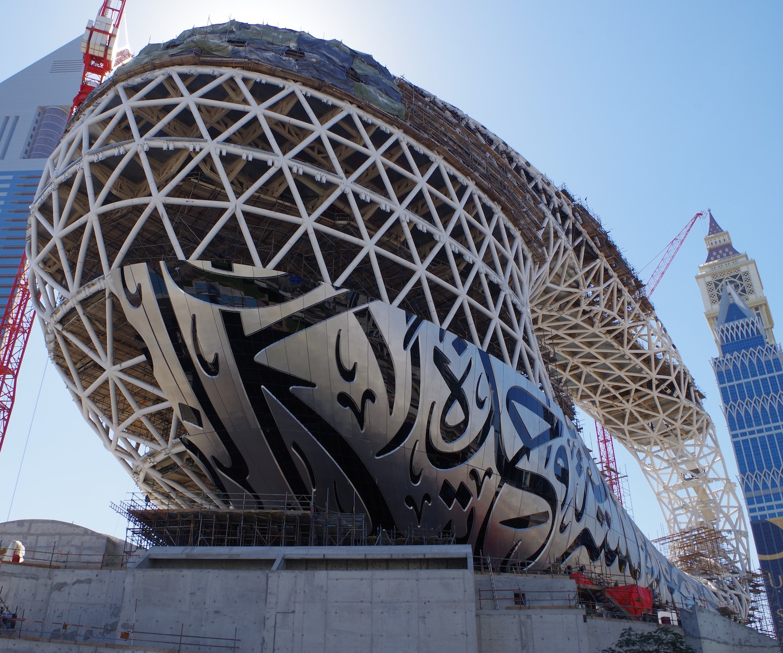Notus Composites Reaches 1M sqm of Fire‑Retardant Epoxy Prepreg for Dubai s Museum of the Future