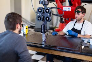 Advancing 3D Printing: Continuous Fiber‑Reinforced Composite Manufacturing