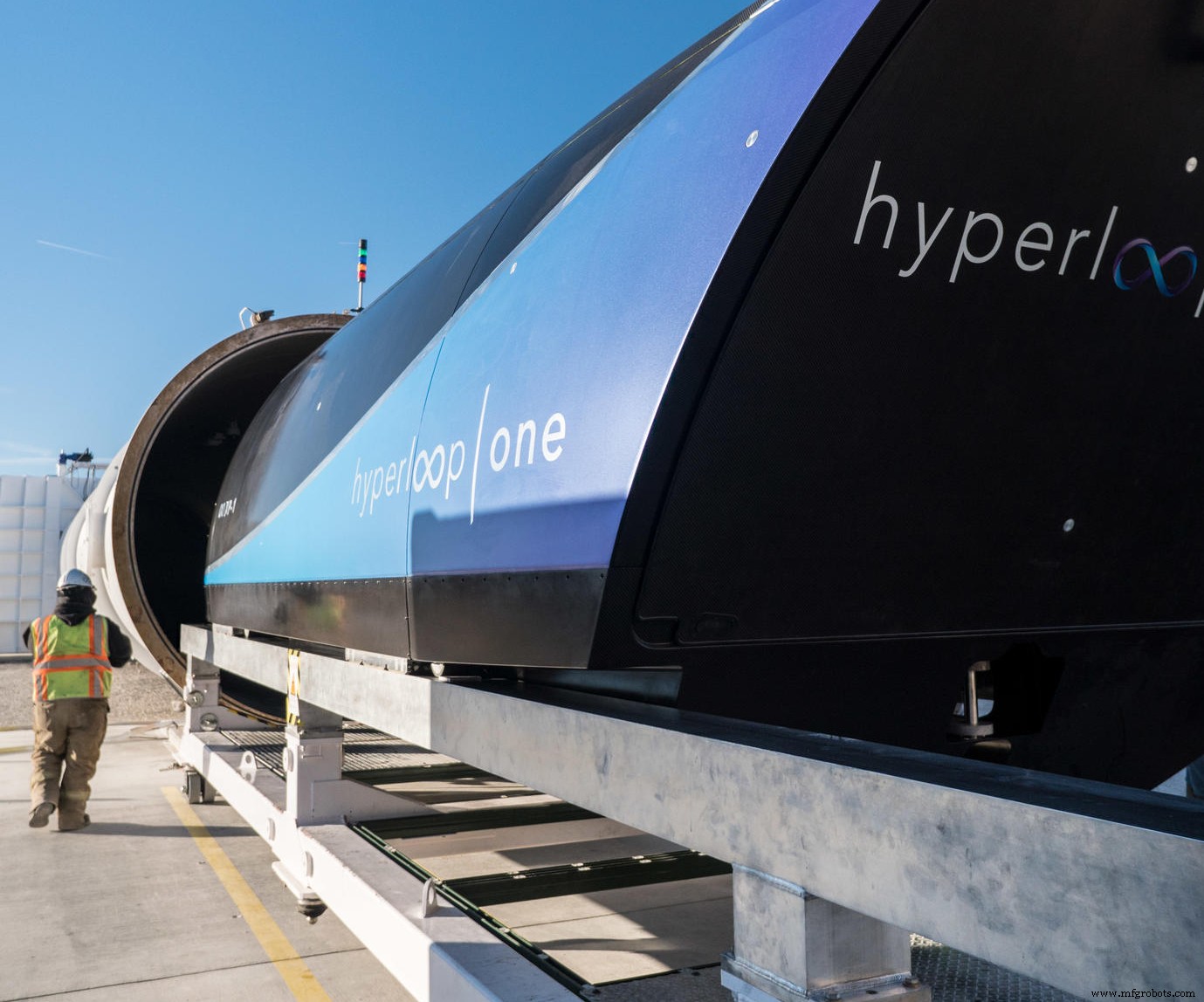 TUM Team Breaks Speed Record in SpaceX Hyperloop Pod Competition