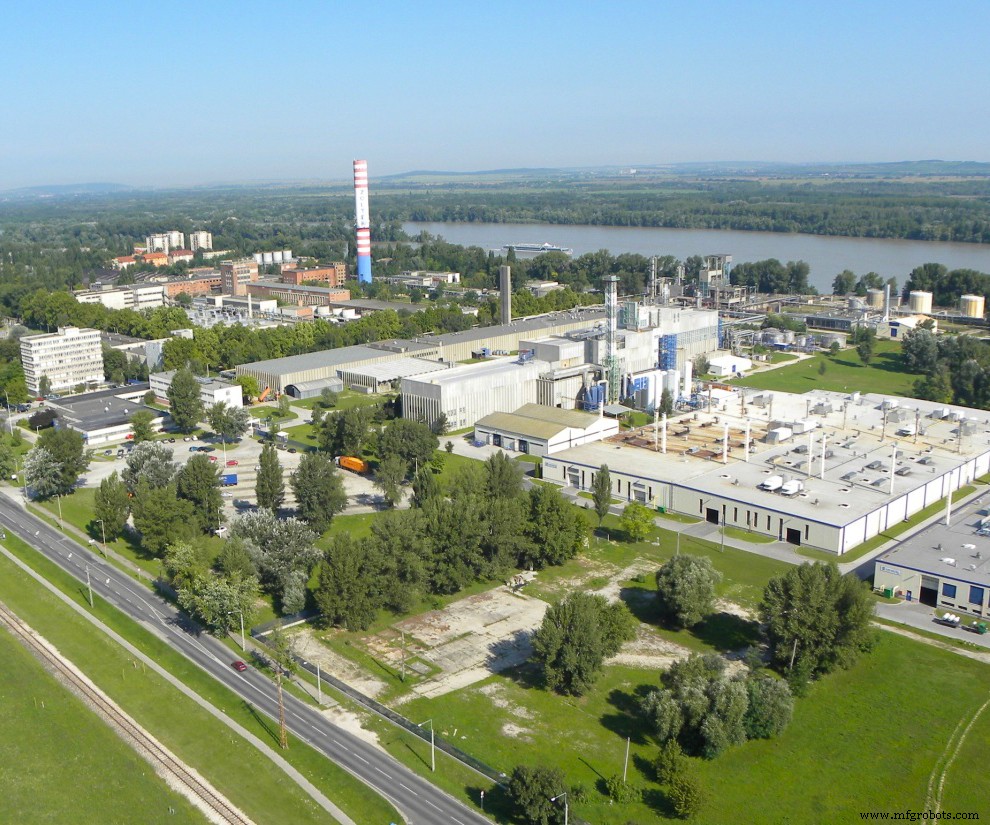 Zoltek Pioneers Renewable-Powered Carbon Fiber Manufacturing