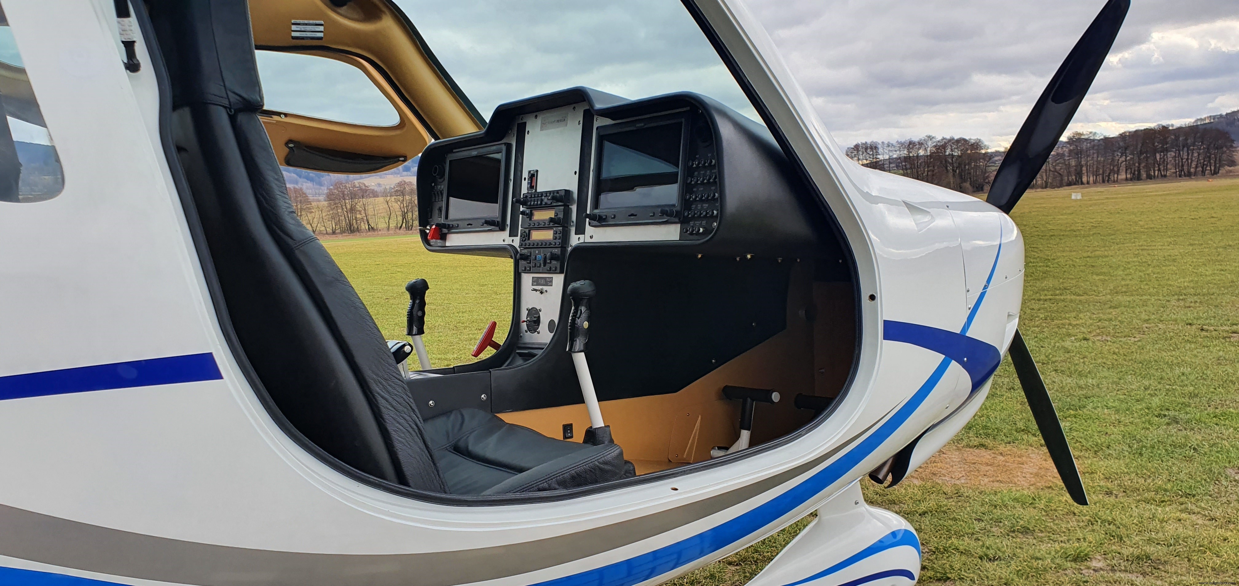 Hexcel s Carbon Fiber Prepreg Chosen by Flight Design for Ultralight Aircraft