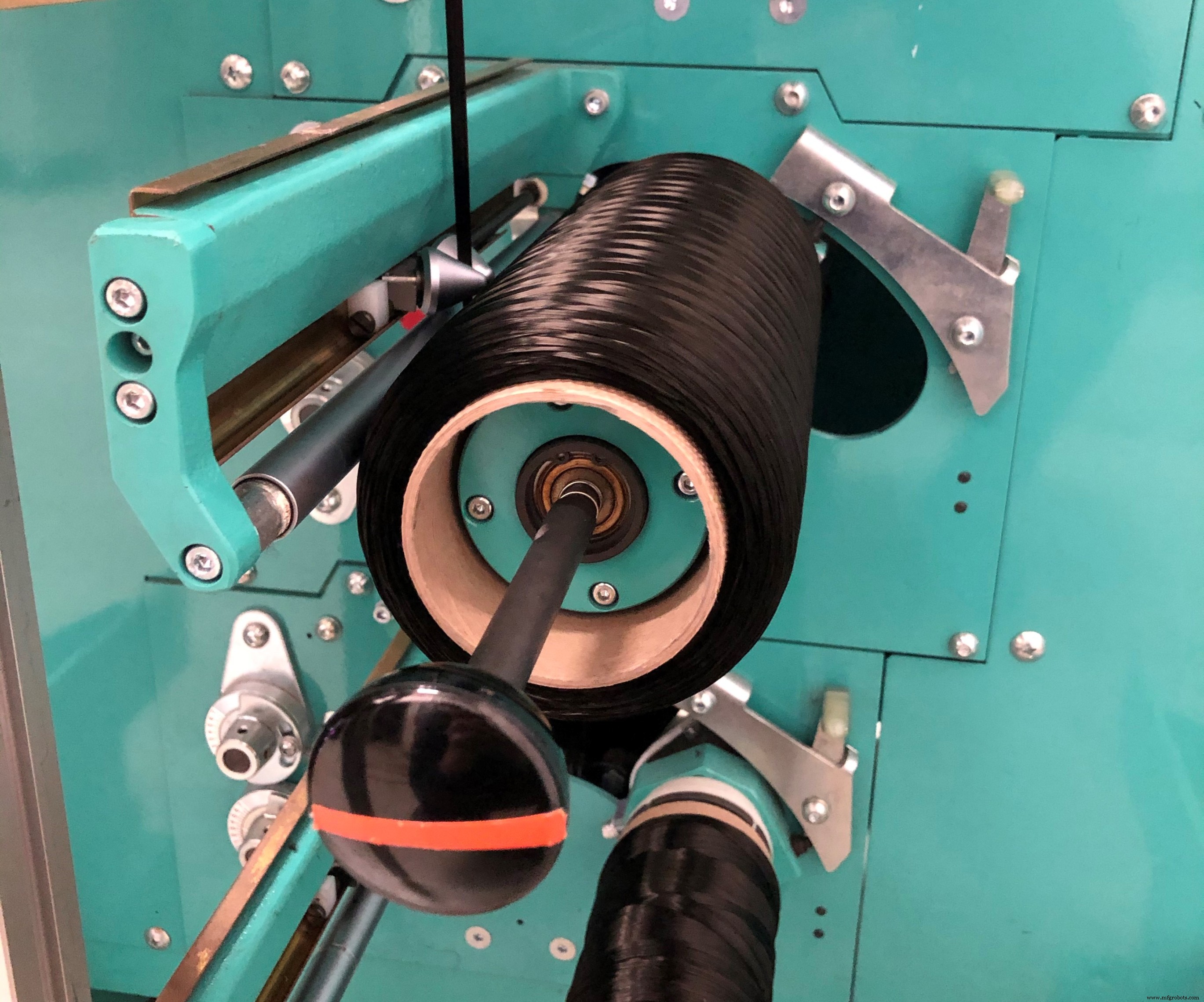 4M Demonstrates Breakthrough Large‑Diameter Carbon Fiber Production with Plasma Oxidation Technology