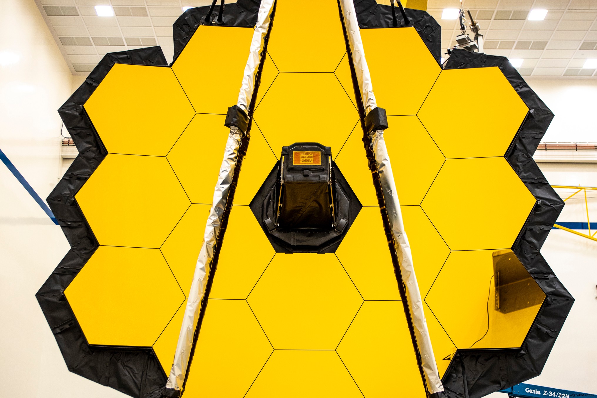 NASA Confirms Successful Extension of James Webb Telescope s Deployable Tower Assembly