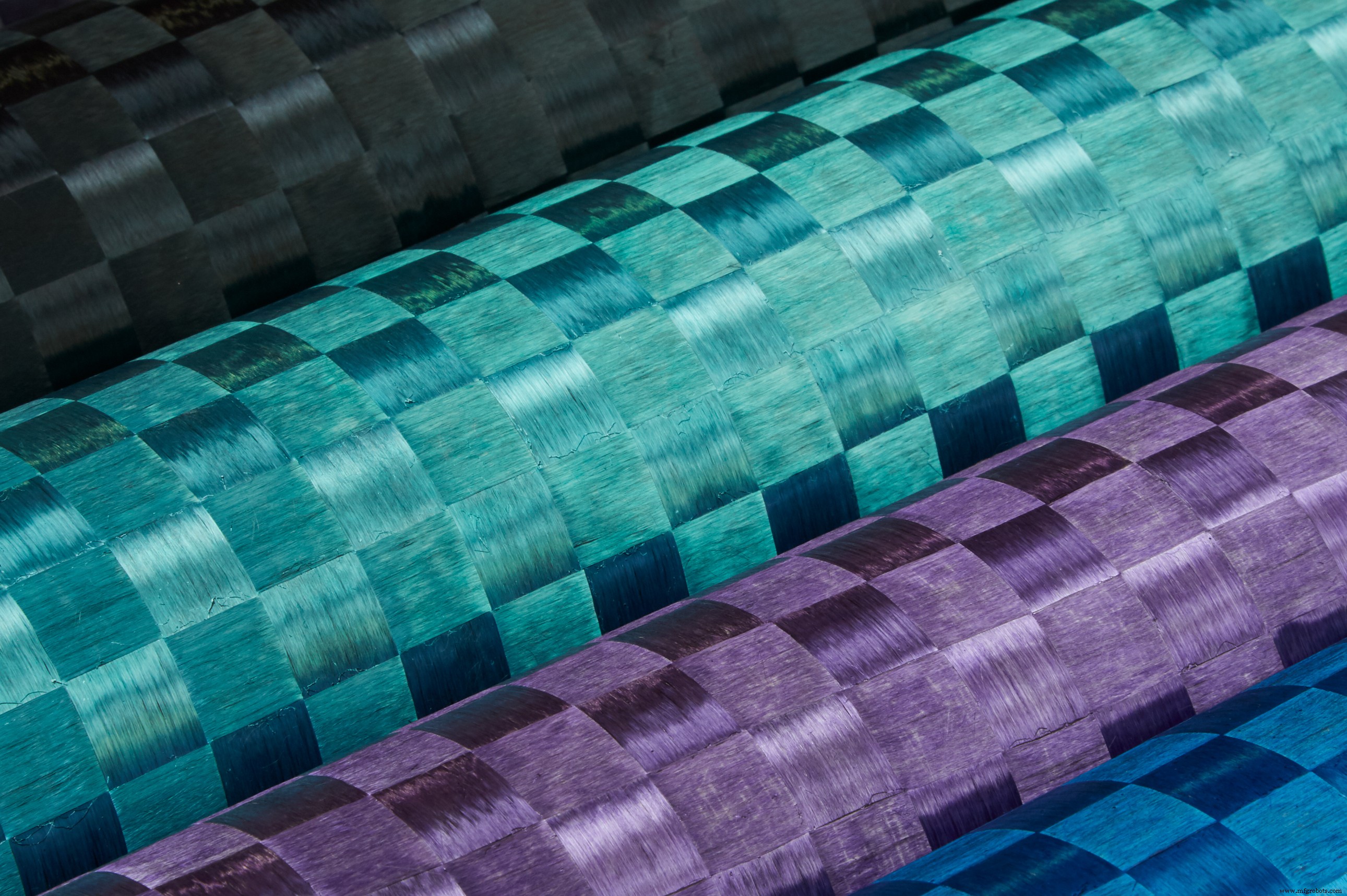 Hypetex and SHD Launch Colored Carbon Fiber Prepreg Solutions