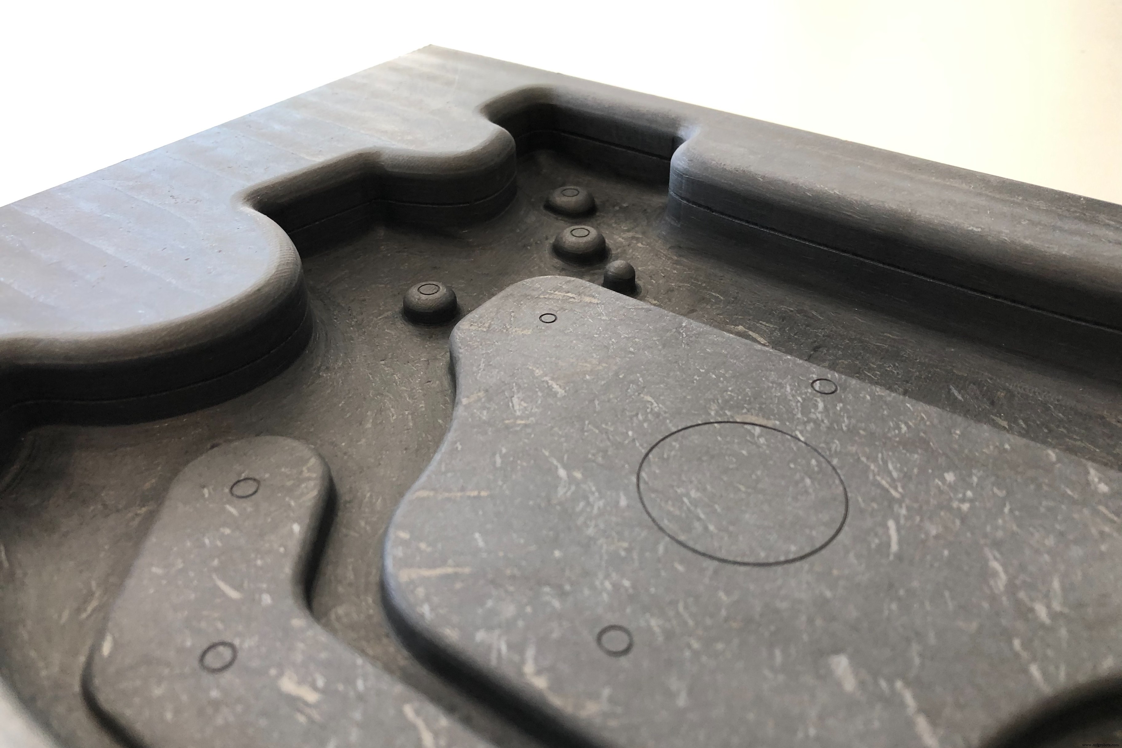 CFP Composites Launches Worldwide Distributor Network for Affordable 360° Carbon Fiber Tooling