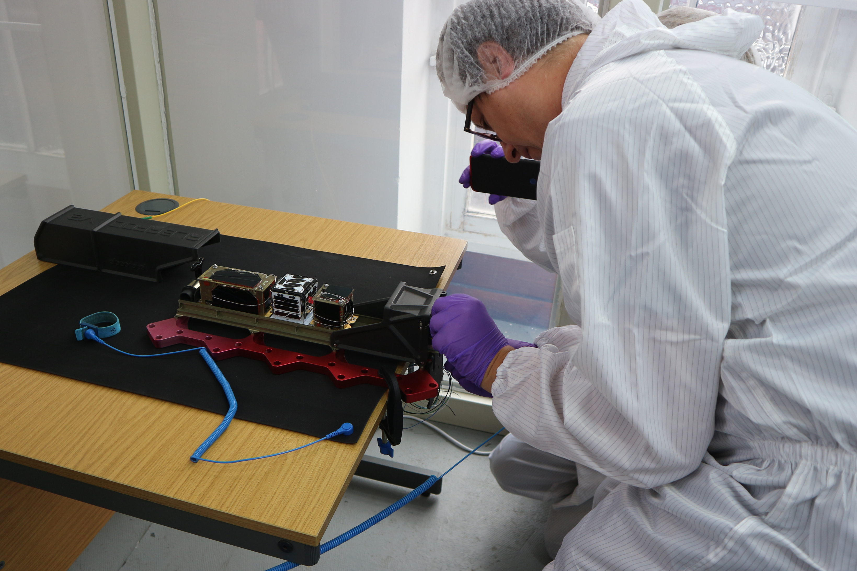 Alba Orbital Achieves First Successful Launch of PocketQube Satellites with 3D‑Printed Composite Deployer