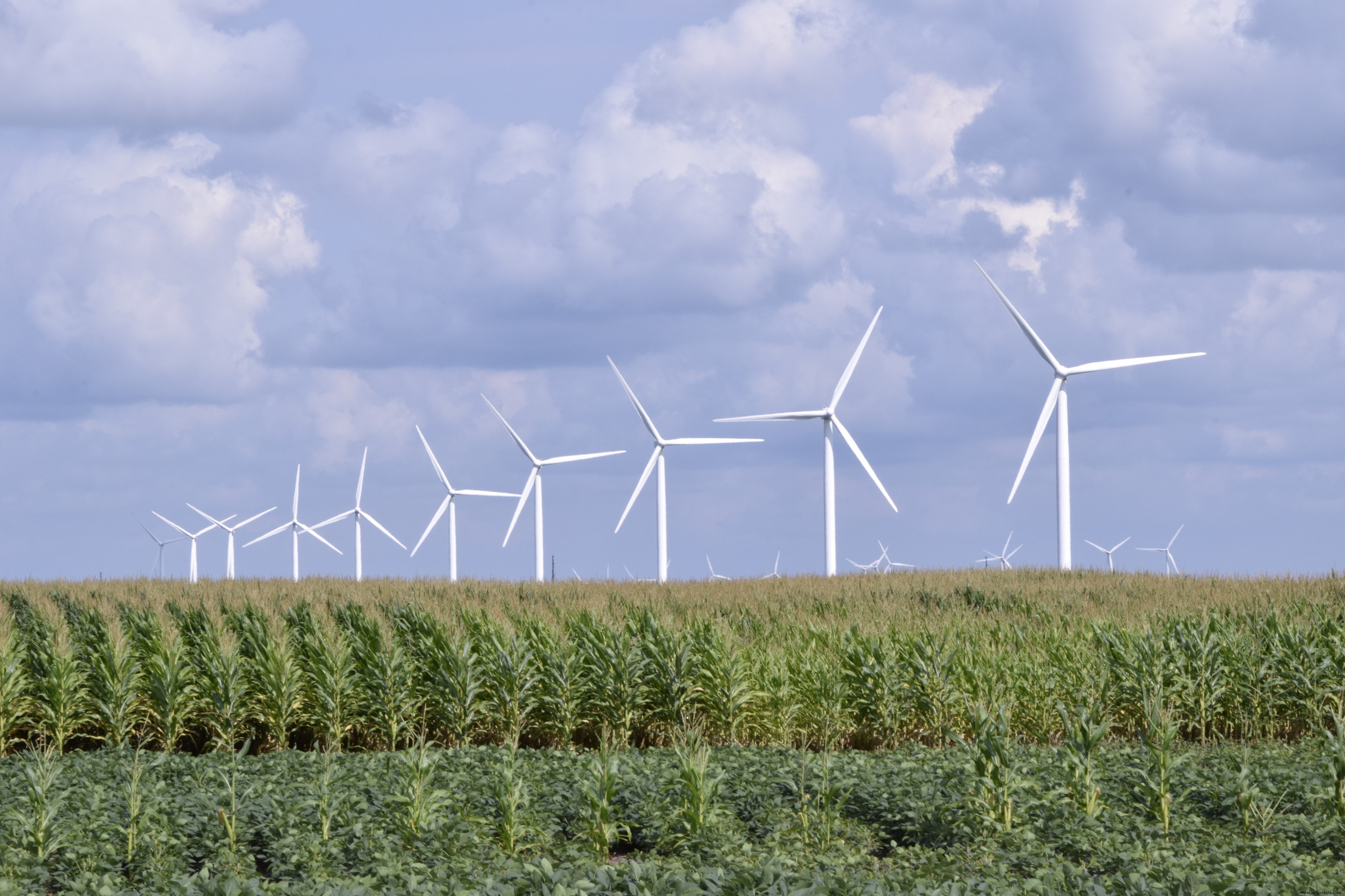 ABN AMRO ETF Injects Capital to Accelerate Fiberline Composite s Wind Sector Growth