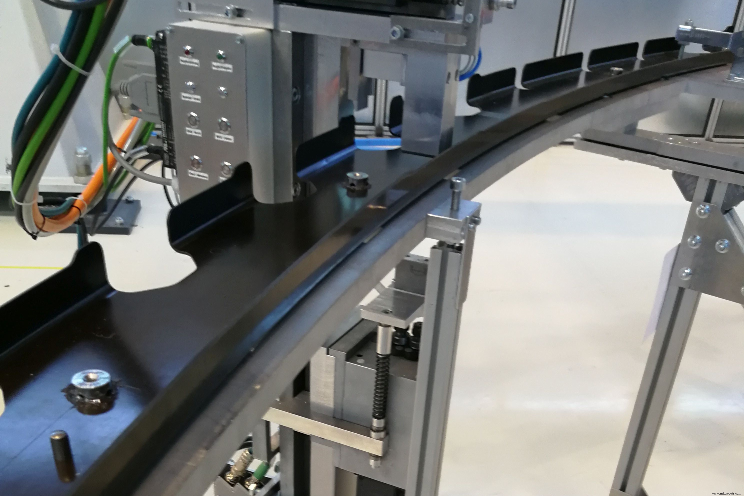 Fraunhofer IFAM Enhances Efficiency with Automated Pre‑Assembly of CFRP Fuselage Frames
