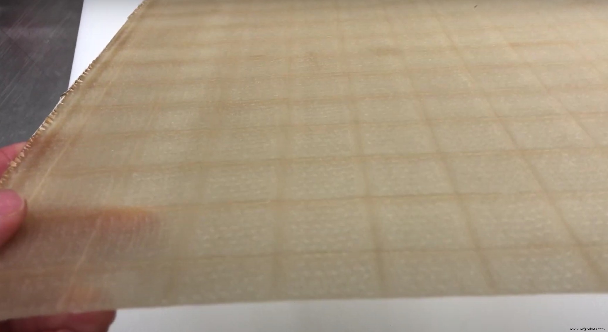 Effman Introduces AFP-XS: First North American AFP Cell on a FANUC Robot, Empowering SMEs