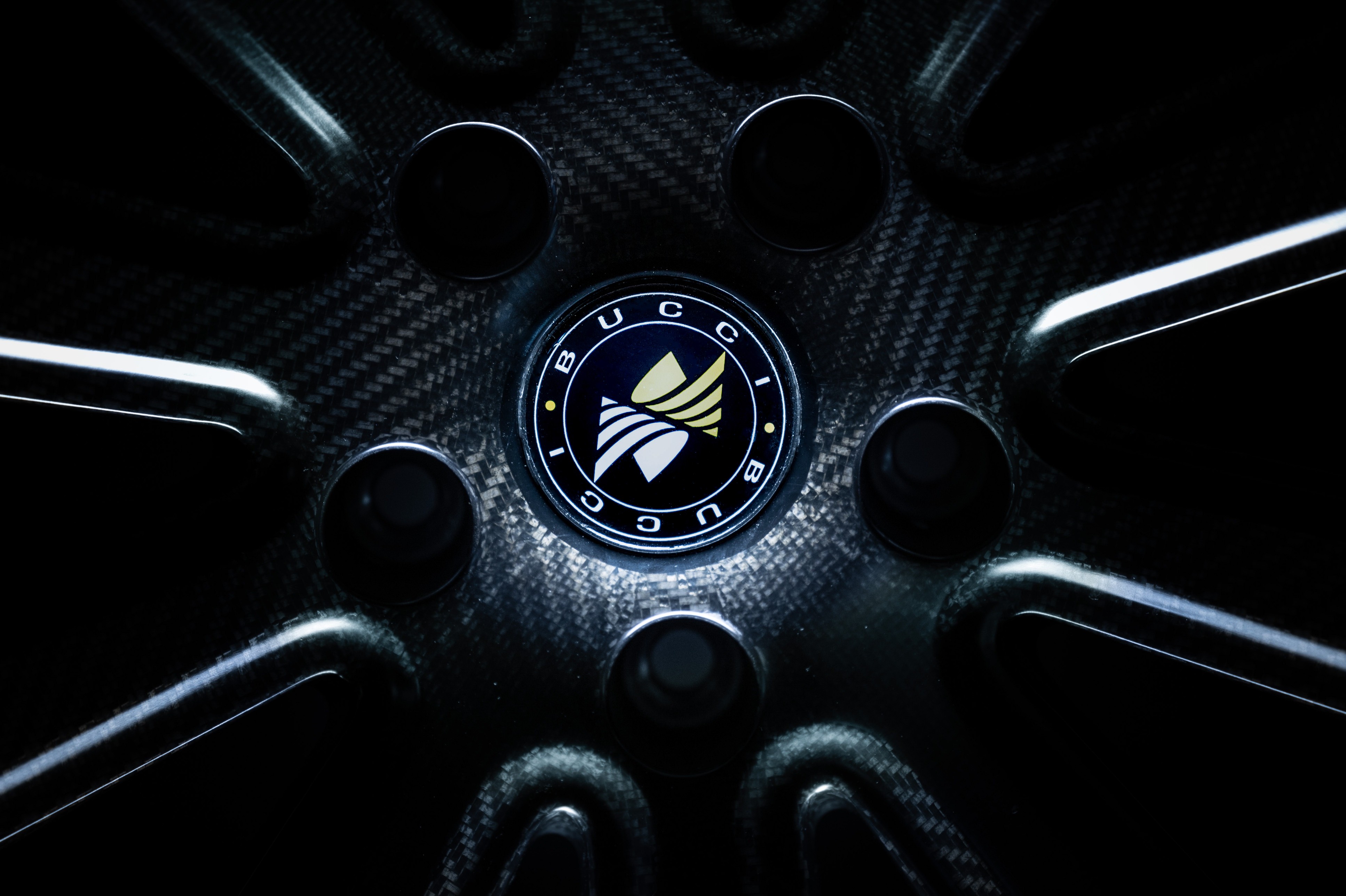 Bucci Composites Announces Successful Test of Advanced 22‑inch Carbon Fiber Wheel