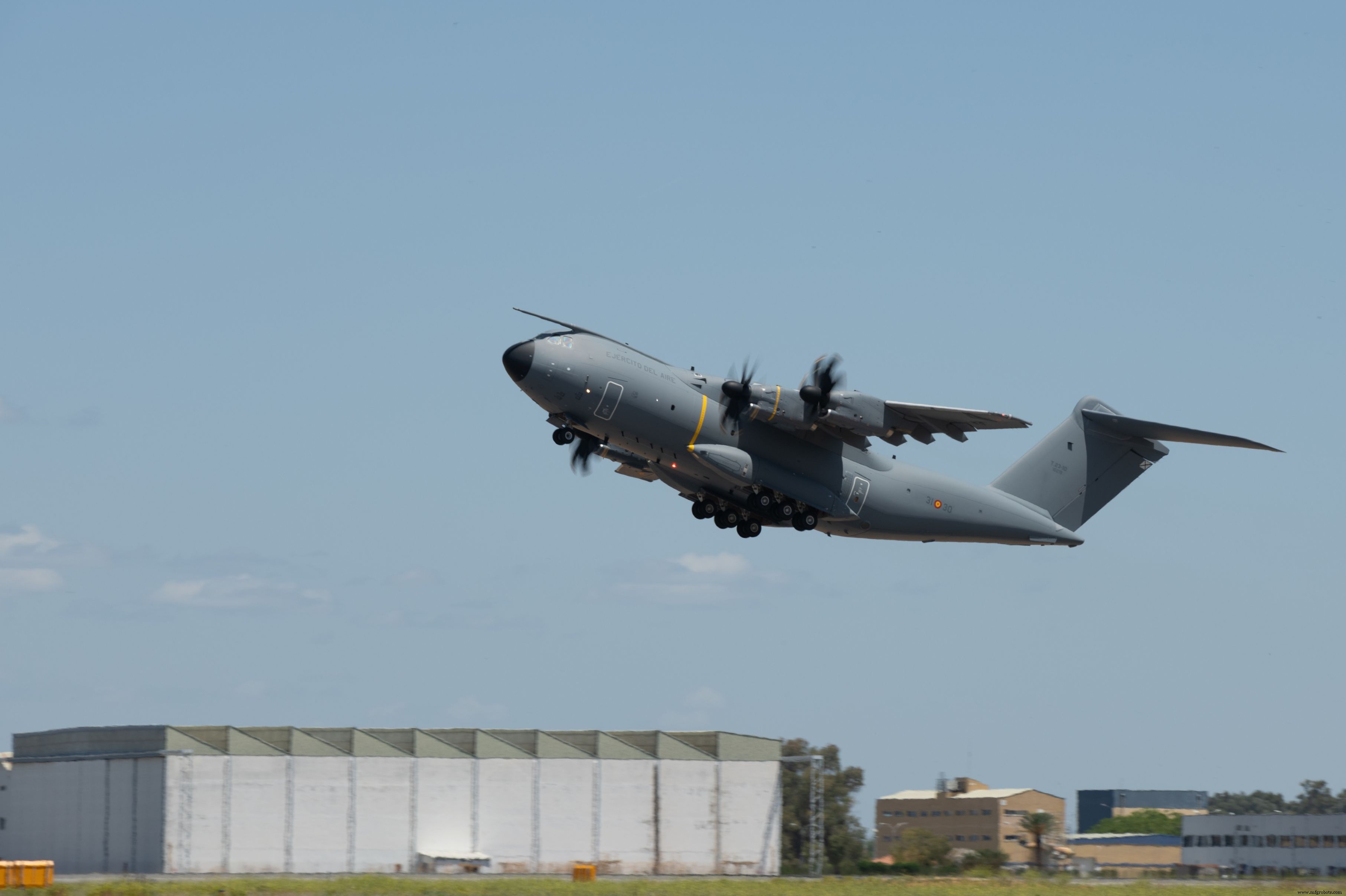 Airbus Celebrates 100th Delivery of Composite‑Rich A400M Military Transport