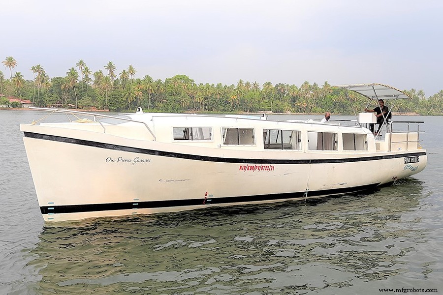Fine Hulls Launches Premium Pleasure Yacht Using Diab Sandwich Composites