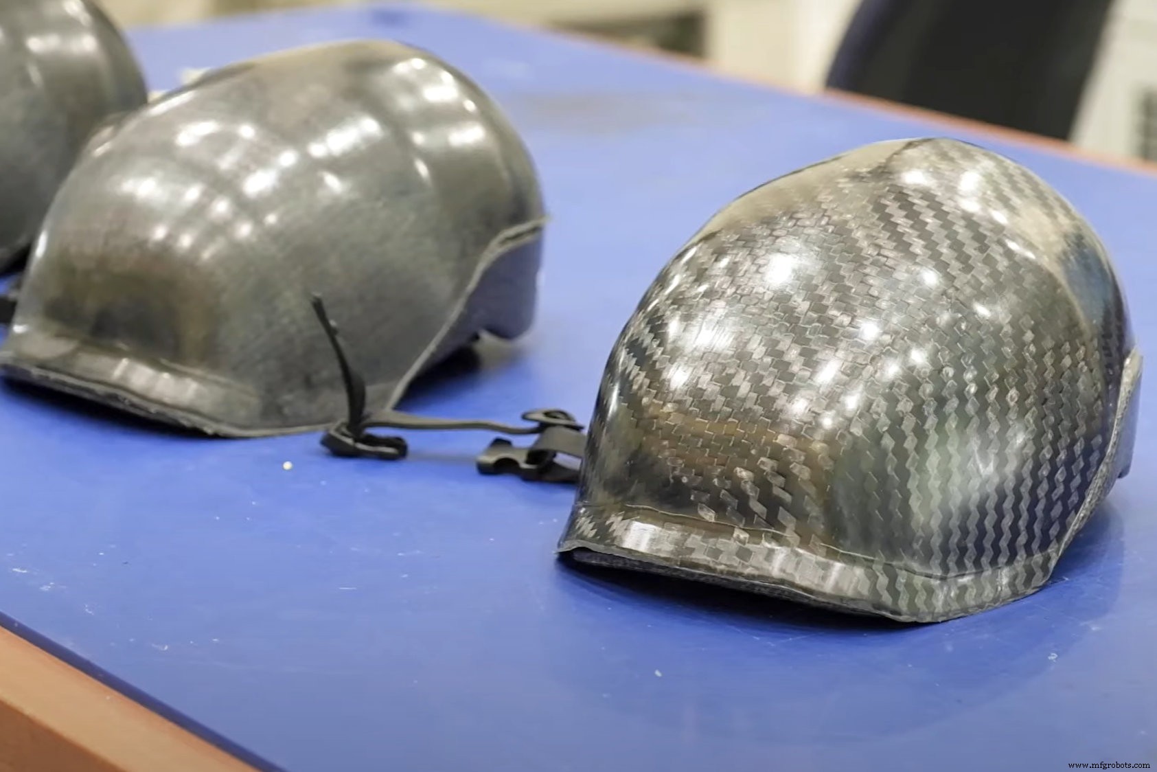 NTU & Arkema Create Affordable, High‑Performance Carbon Fiber Helmets Using Elium Resin