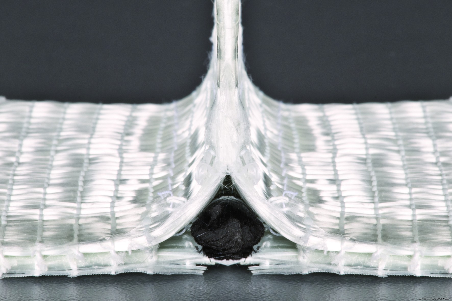 Discover Gustav Gerster GmbH & Co. KG at CAMX 2021 – Innovative Technical Textiles for Light-Weight Applications