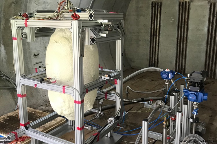 MT Aerospace Demonstrates Advanced CFRP Hydrogen Tank for Rocket Propulsion