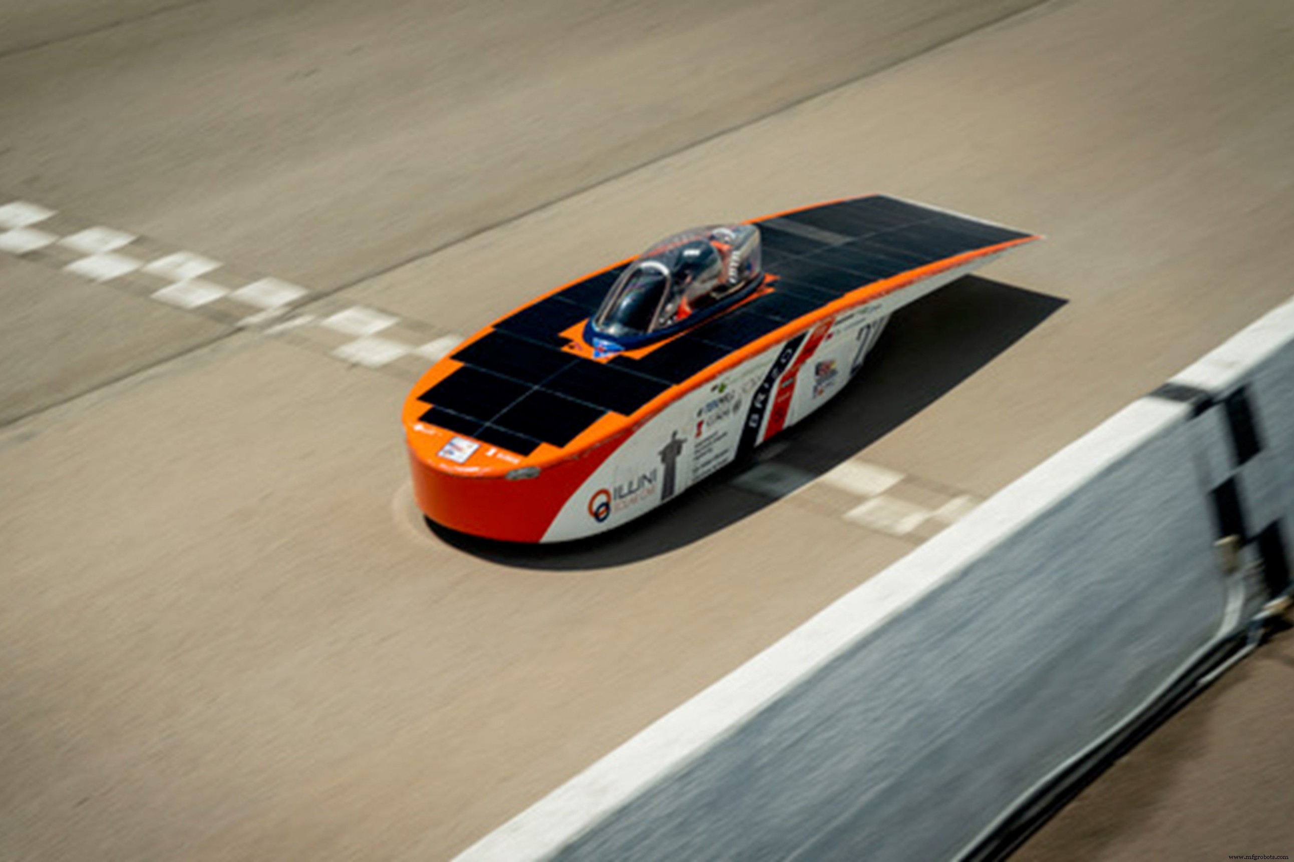 Illini Solar Car s Composite Vehicle Drives Success at American Solar Challenge