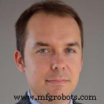 Digital Visual Management: Harmonizing Human Focus with Automation