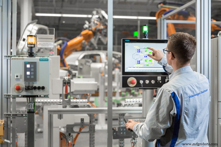 Siemens Partners with Volkswagen to Drive Digitalized Electric Vehicle Production